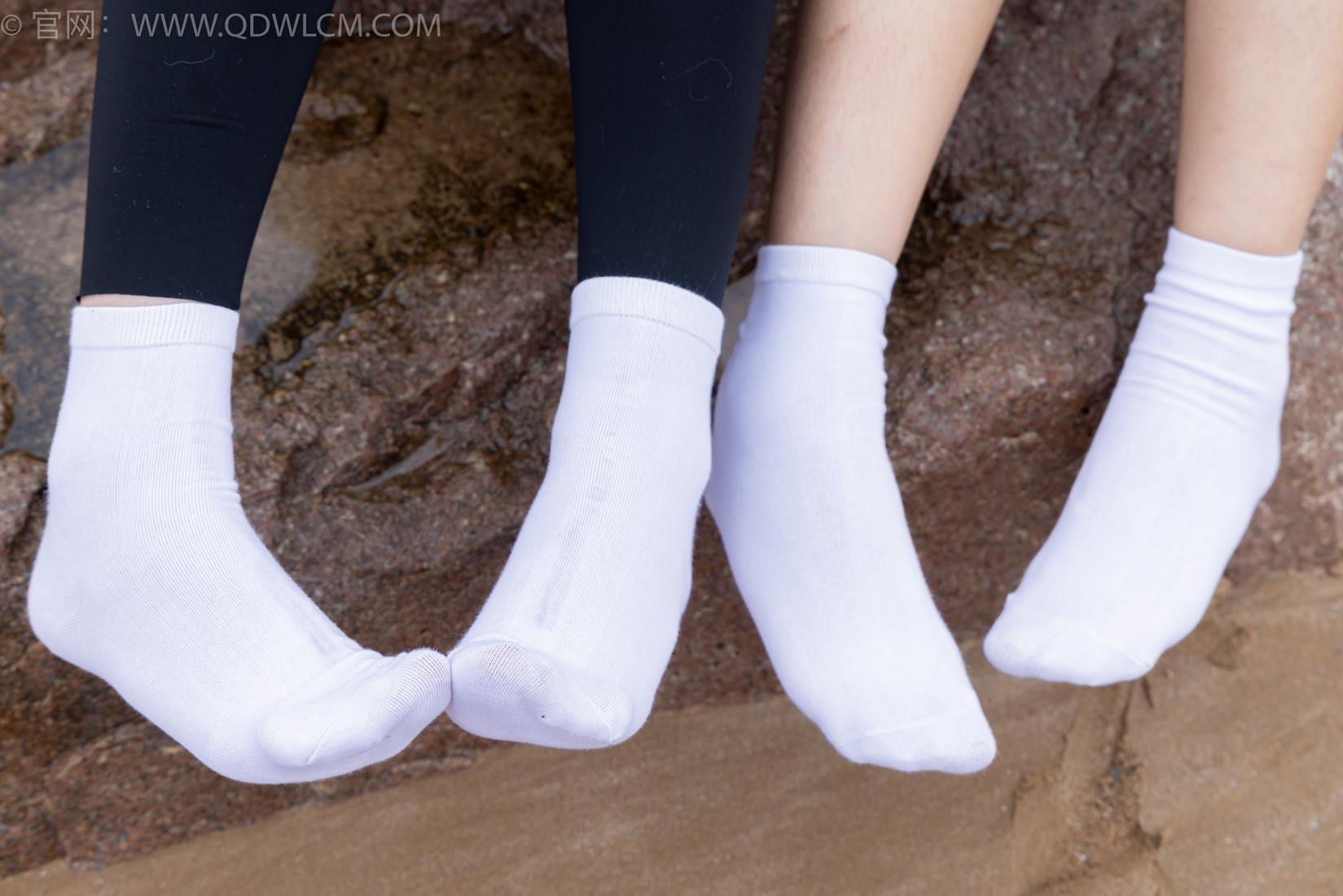 图片[7]-精选勿恋传媒 NO.2405 岚岚泡泡-长靴、运动鞋、白棉袜[122P]-草丛看图