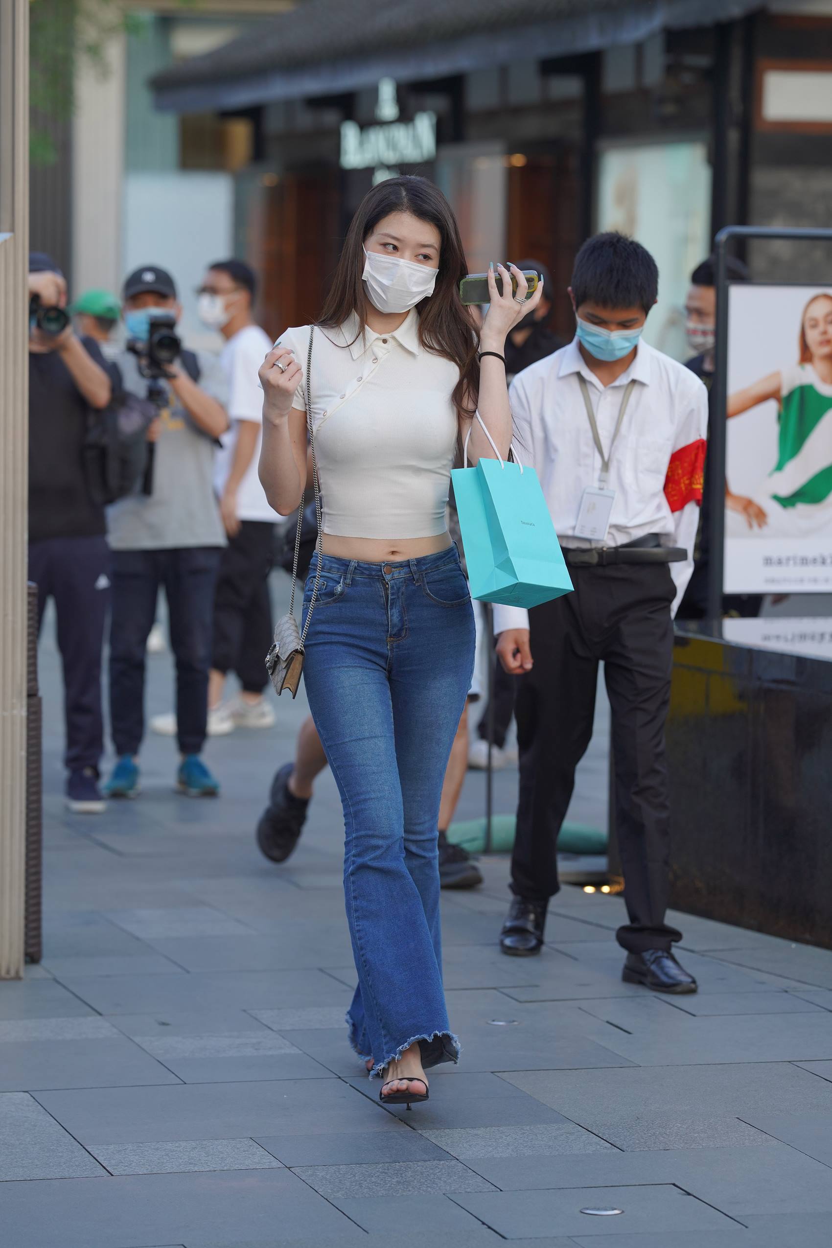 图片[1]-精选精选街拍作品 NO.1926 街拍牛仔裤长腿美女[80P]-草丛看图