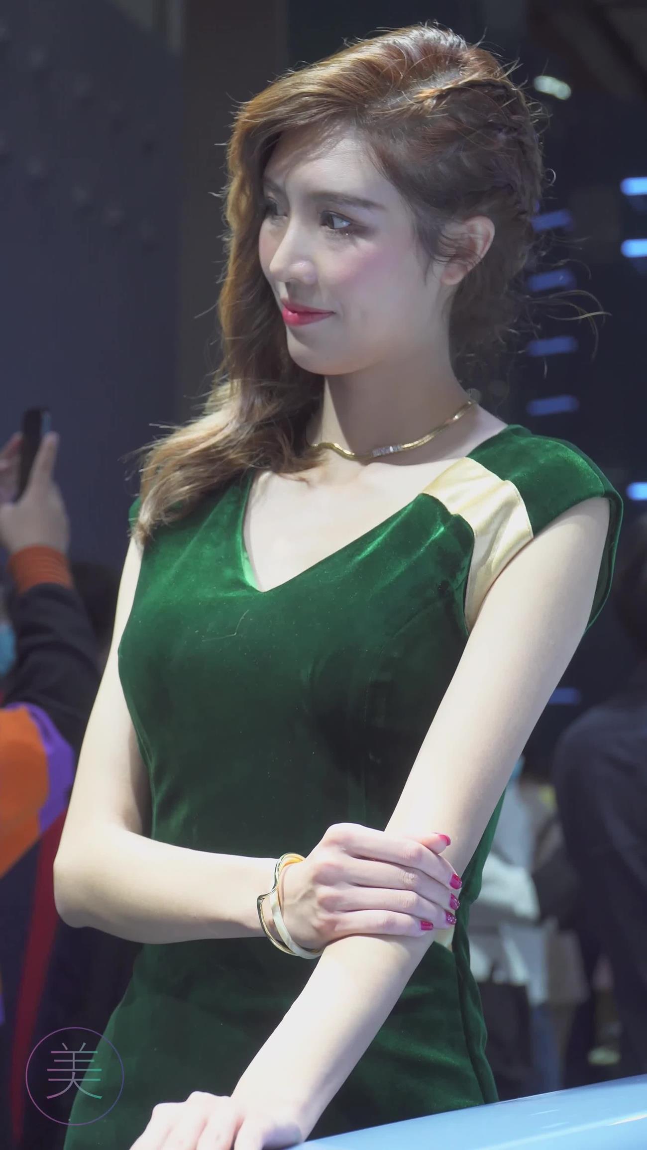 图片[8]-精选NO.0233 2021 广州车展 Racing Model 广汽传祺车模03[20P]-草丛看图