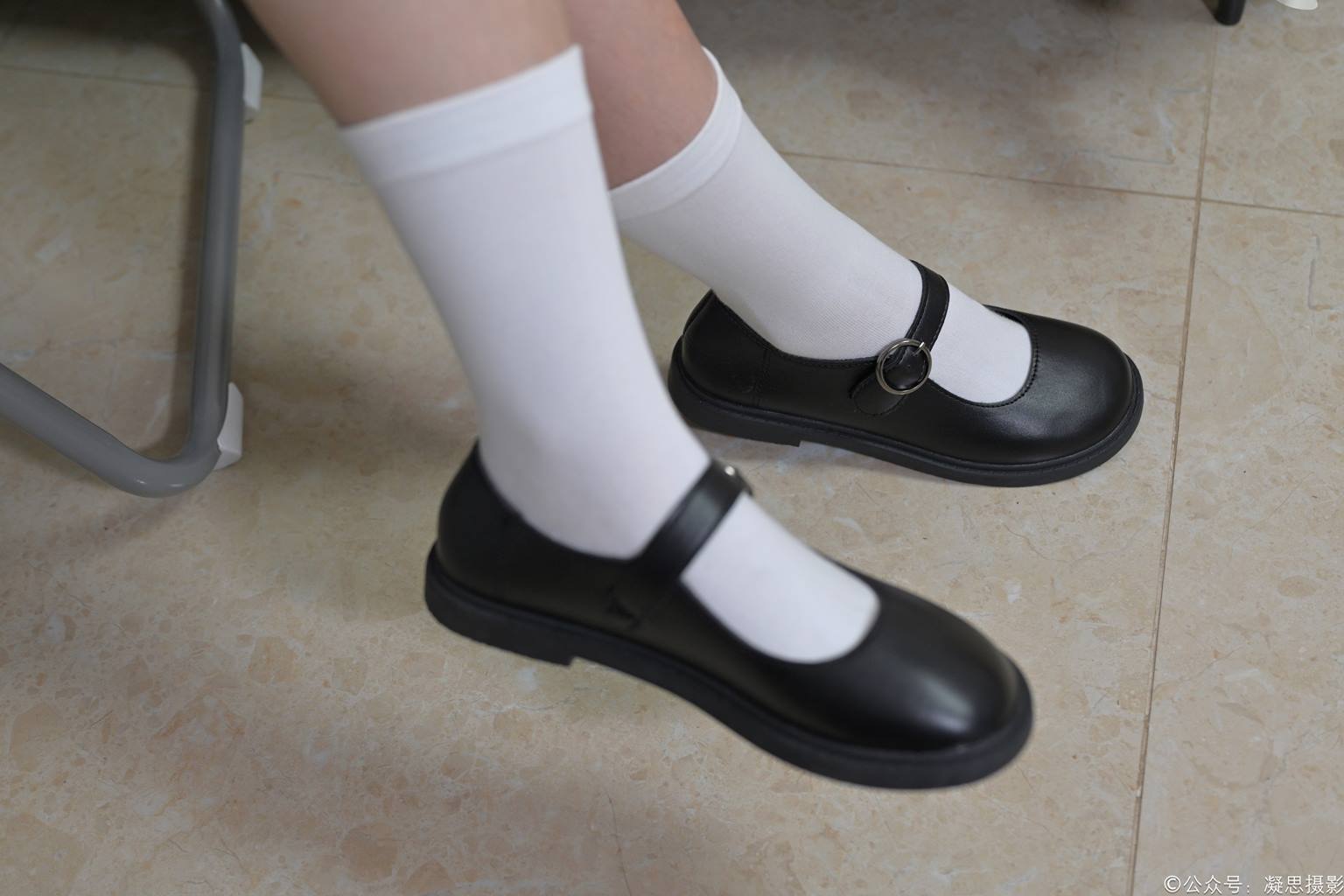 图片[8]-精选凝思摄影 NO.008 铃铃-短裙、短白袜、小皮鞋[134P]-草丛看图