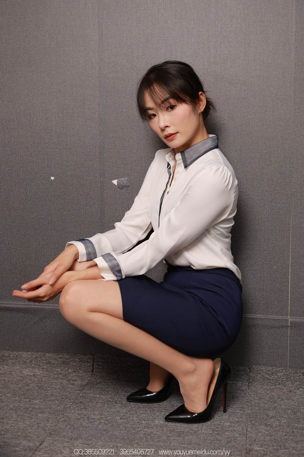 图片[6]-精选[IESS异思趣向] 2025.08.24 丝享家2139：小金《红底高跟鞋》[80P]-草丛看图