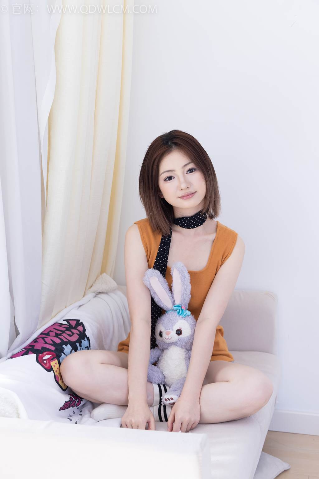 图片[8]-精选勿恋传媒 NO.2445 松松-帆布鞋、白棉袜、裸足[104P]-草丛看图