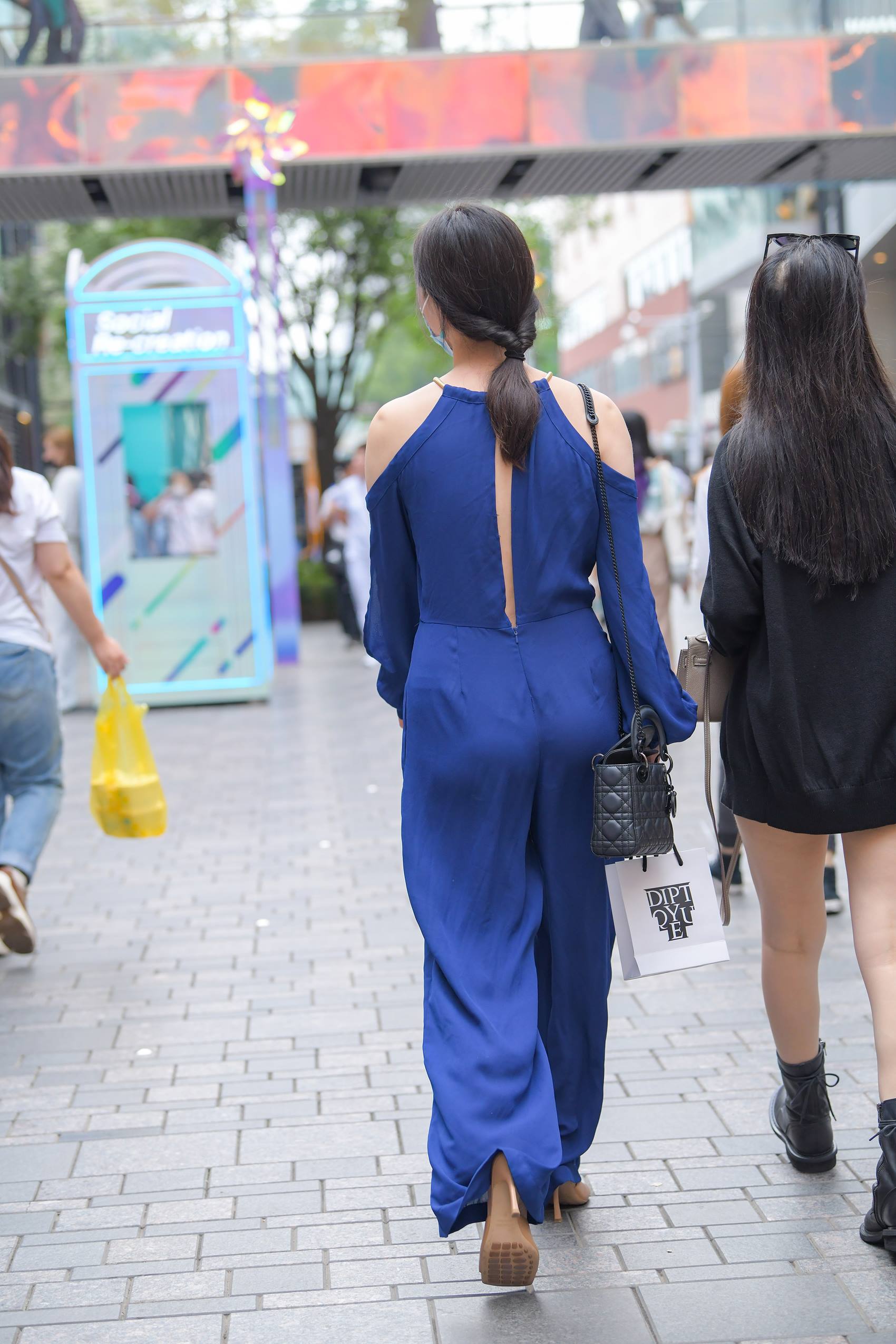 图片[7]-精选精选街拍作品 NO.1915 蓝色连体衣美女[49P]-草丛看图