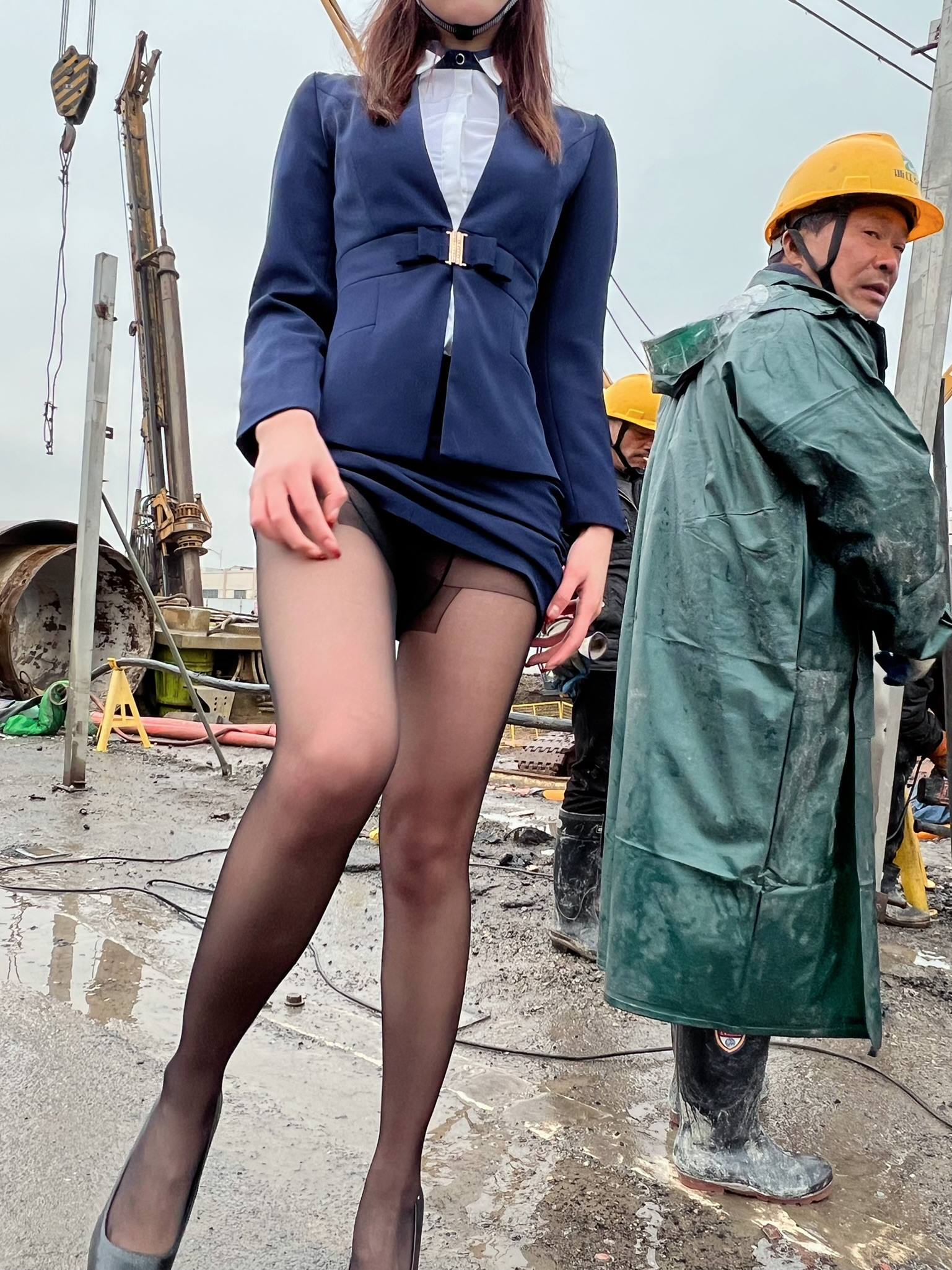 图片[5]-精选美女模特Azhua19970(阿朱啊) 1873 考察强盛集团 [17P]-草丛看图