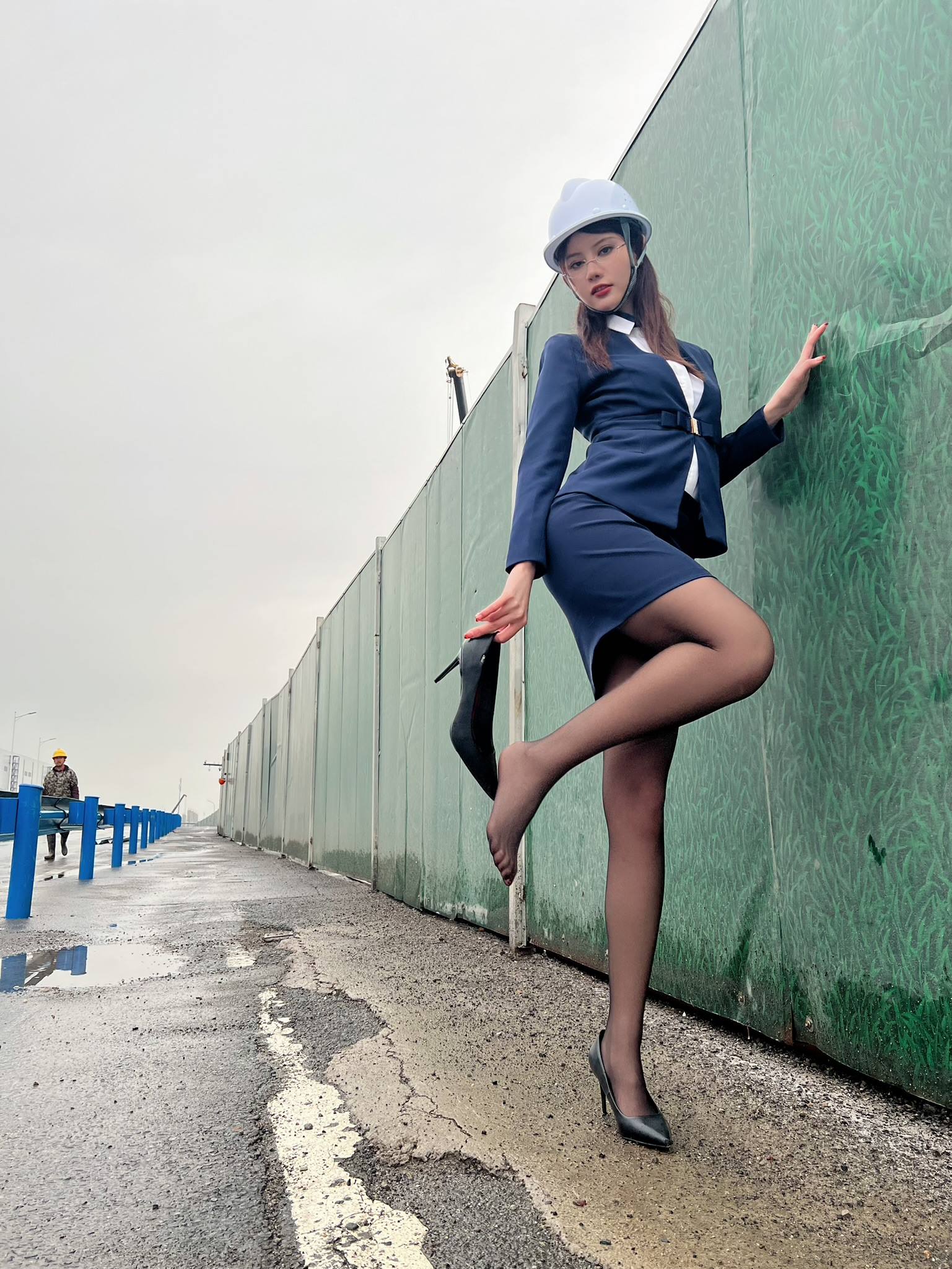 图片[6]-精选美女模特Azhua19970(阿朱啊) 1873 考察强盛集团 [17P]-草丛看图