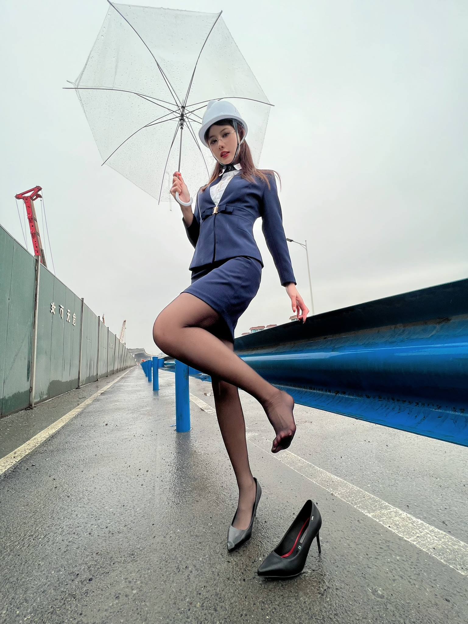 图片[1]-精选美女模特Azhua19970(阿朱啊) 1873 考察强盛集团 [17P]-草丛看图