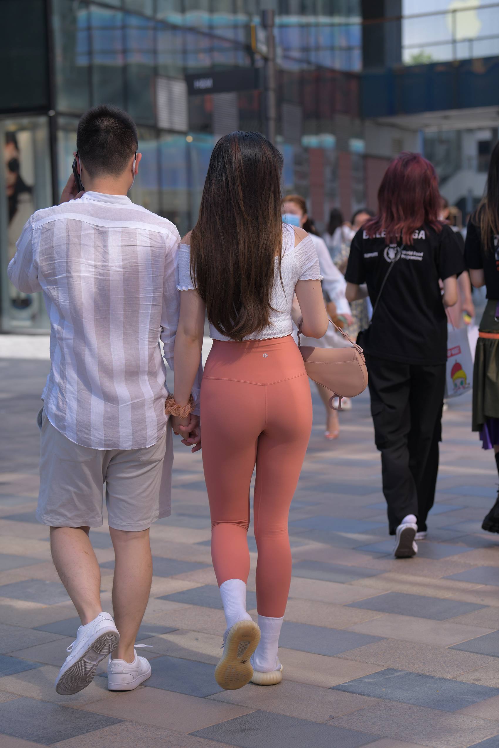 图片[3]-精选精选街拍作品 NO.1872 红石街拍作品 – 粉色姓感瑜伽[92P]-草丛看图