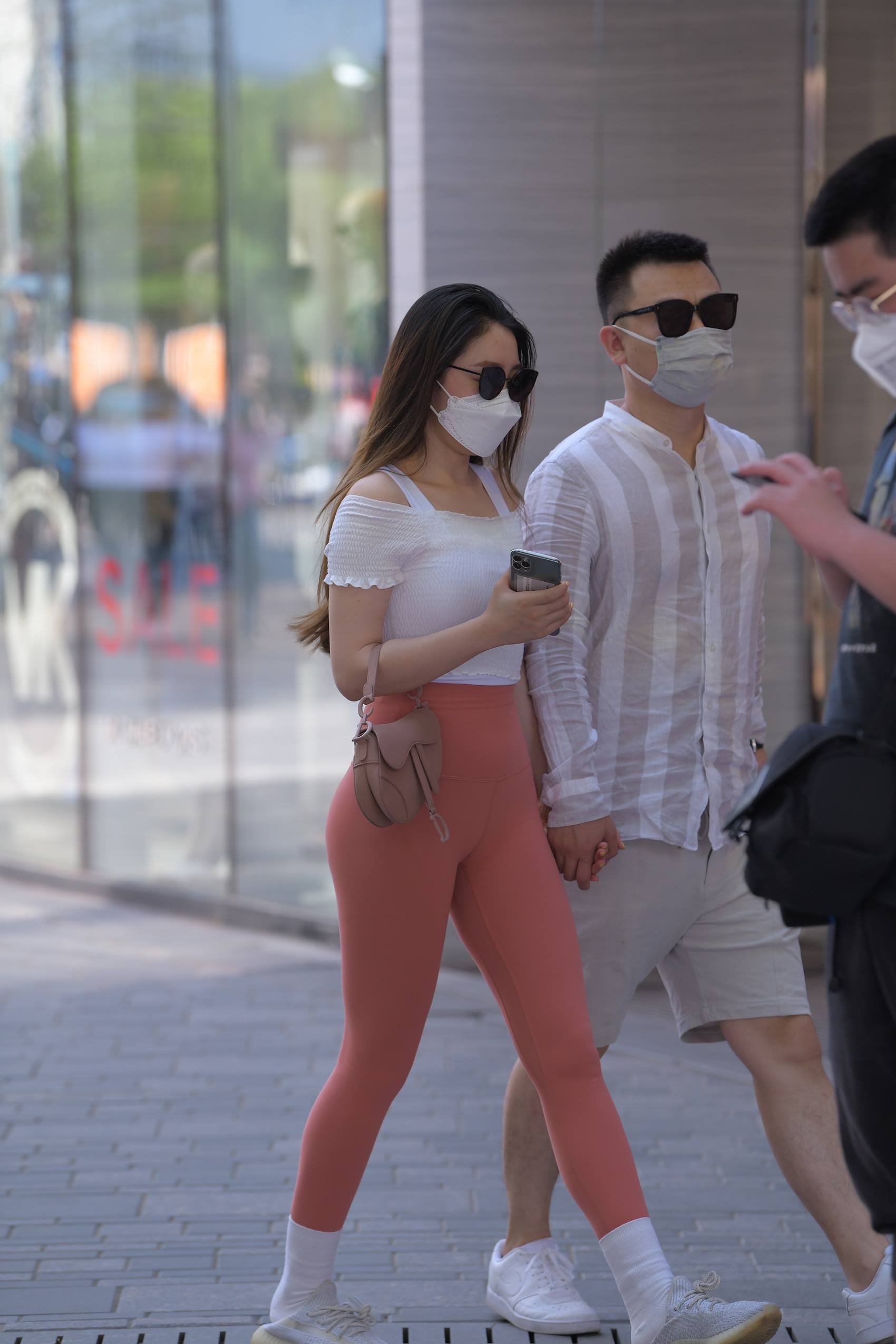 图片[7]-精选精选街拍作品 NO.1872 红石街拍作品 – 粉色姓感瑜伽[92P]-草丛看图