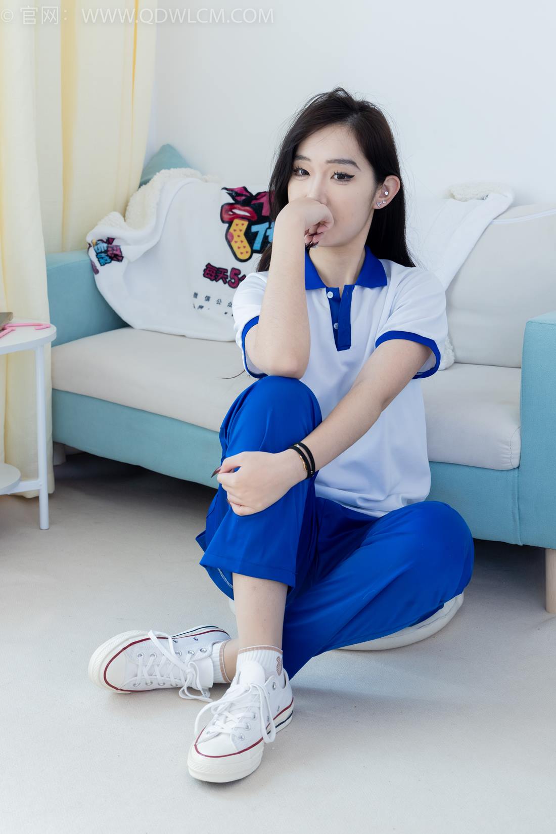 图片[4]-精选勿恋传媒 NO.2406 橙橙-帆布鞋、白棉袜、薄肉丝、校服裤里丝[138P]-草丛看图