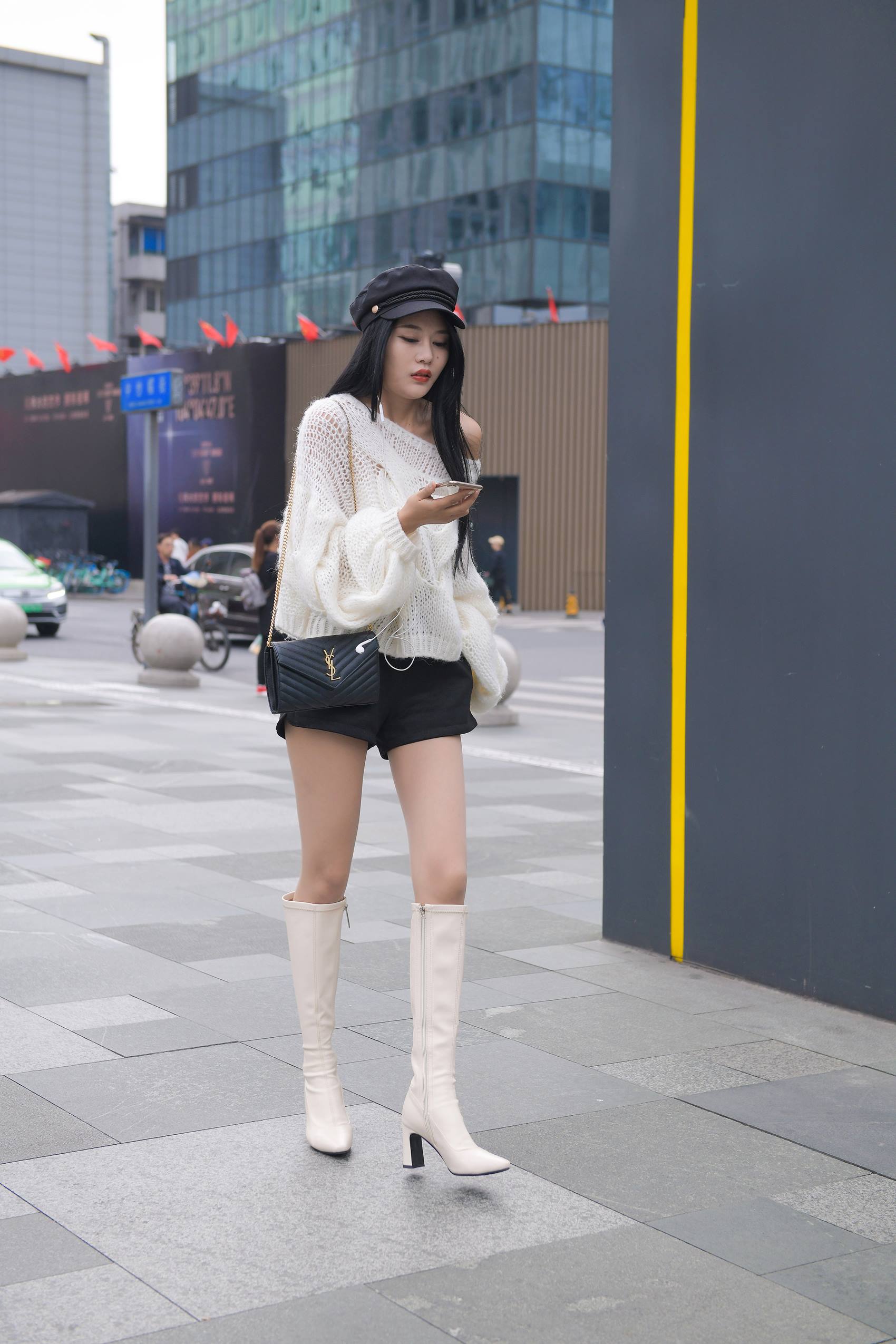 图片[2]-精选精选街拍作品 NO.1903 肉丝大长腿美女[54P]-草丛看图