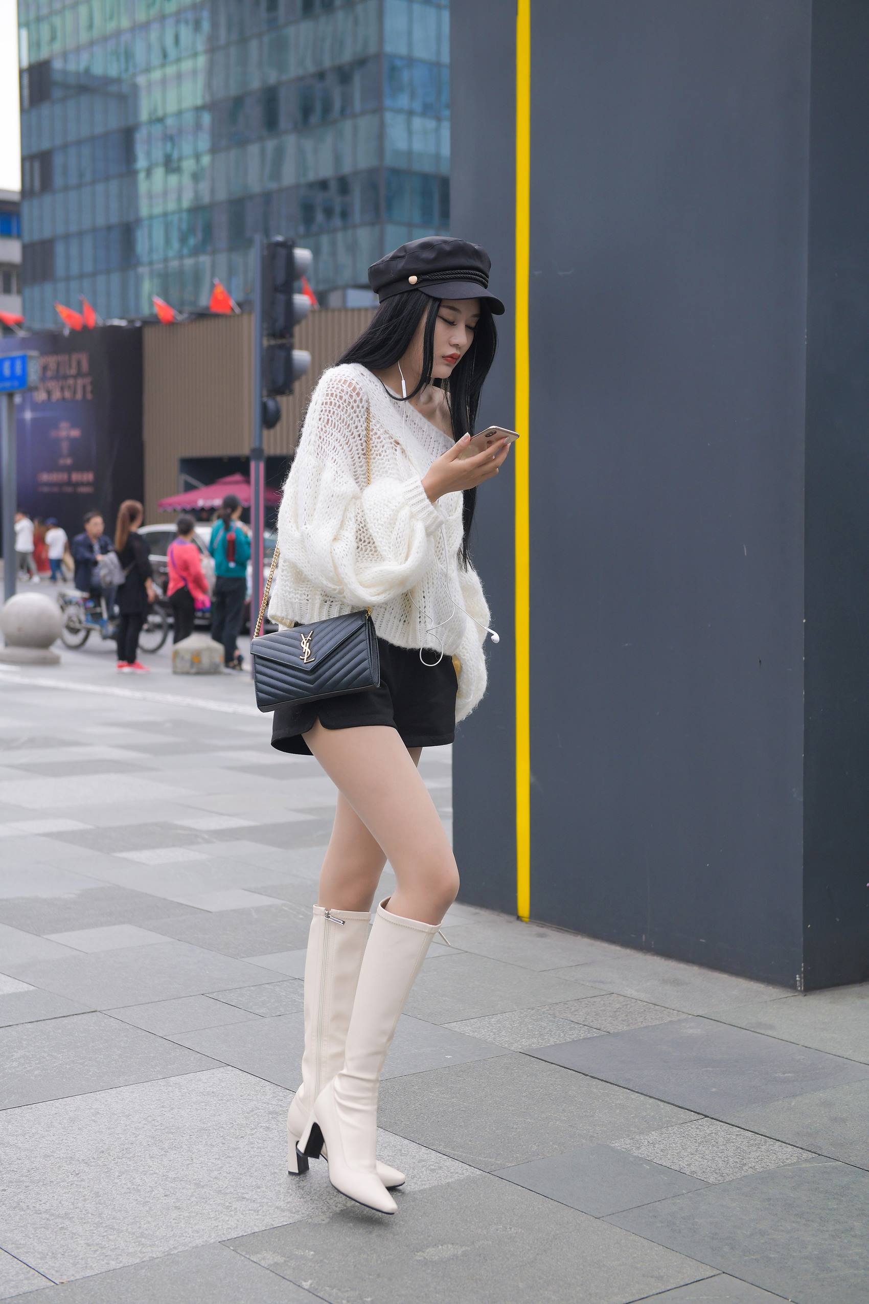 图片[5]-精选精选街拍作品 NO.1903 肉丝大长腿美女[54P]-草丛看图