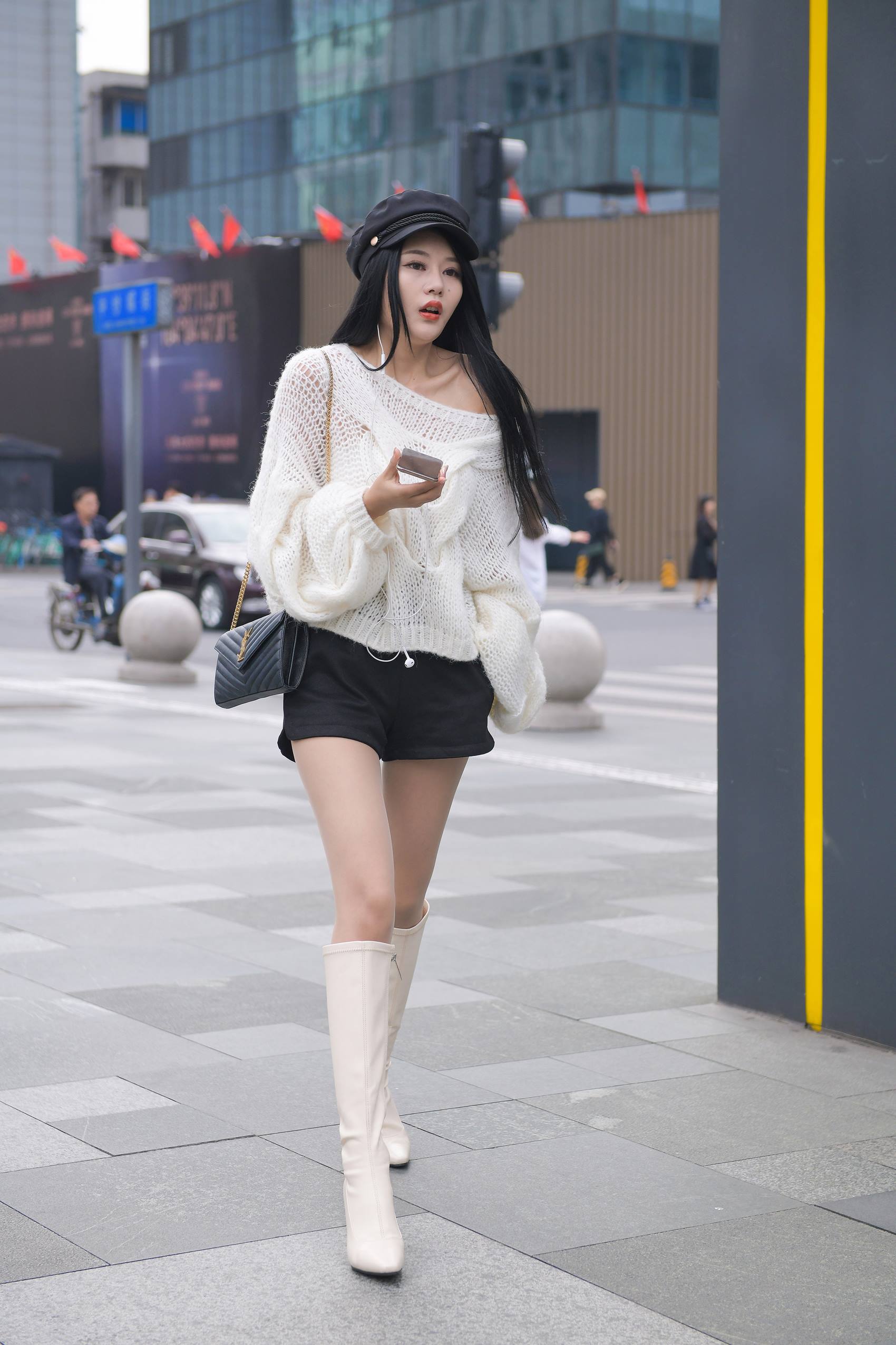 图片[1]-精选精选街拍作品 NO.1903 肉丝大长腿美女[54P]-草丛看图