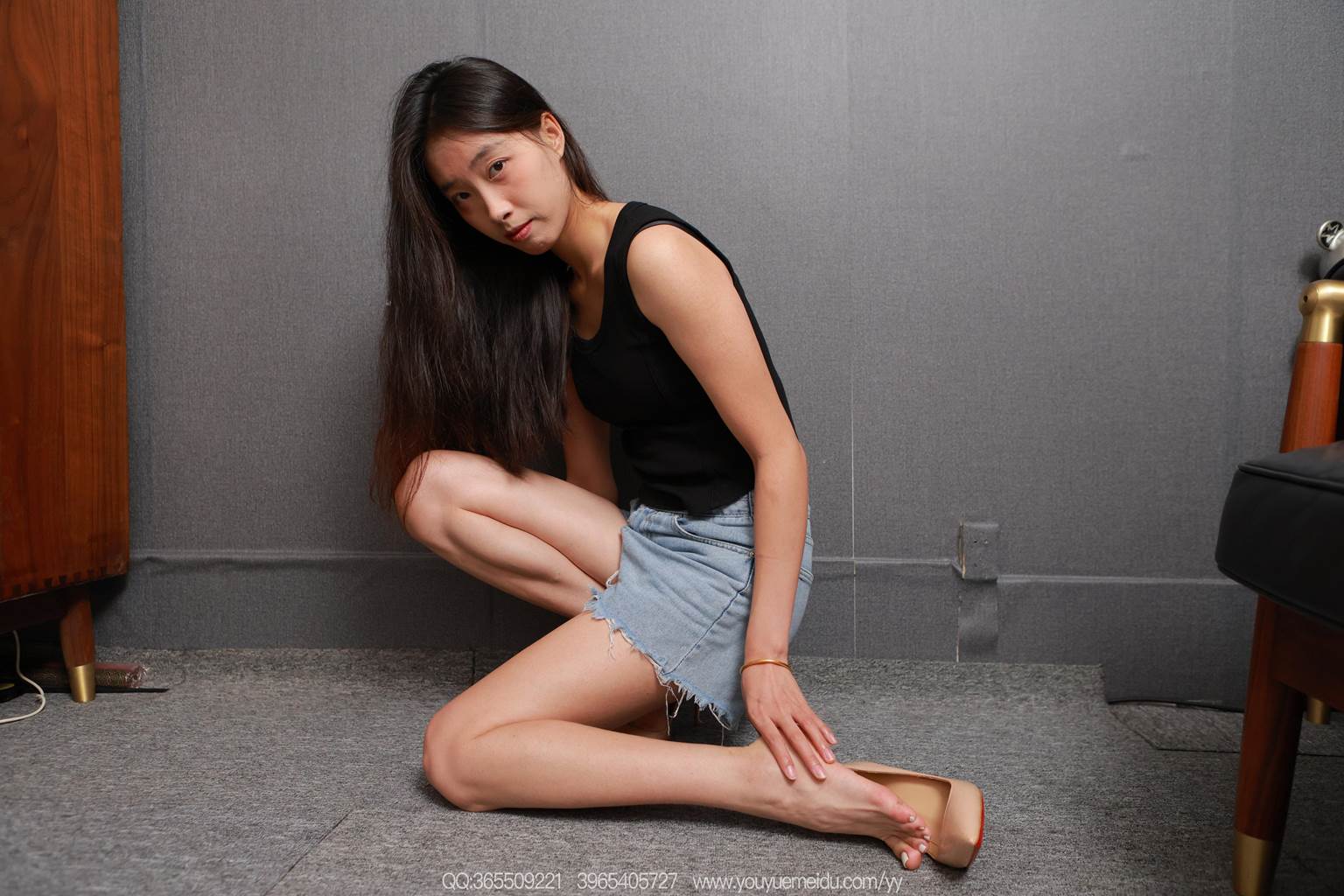 图片[2]-精选[IESS异思趣向] 2025.08.17 丝享家2133：小九《裸足特工（上）》[83P]-草丛看图