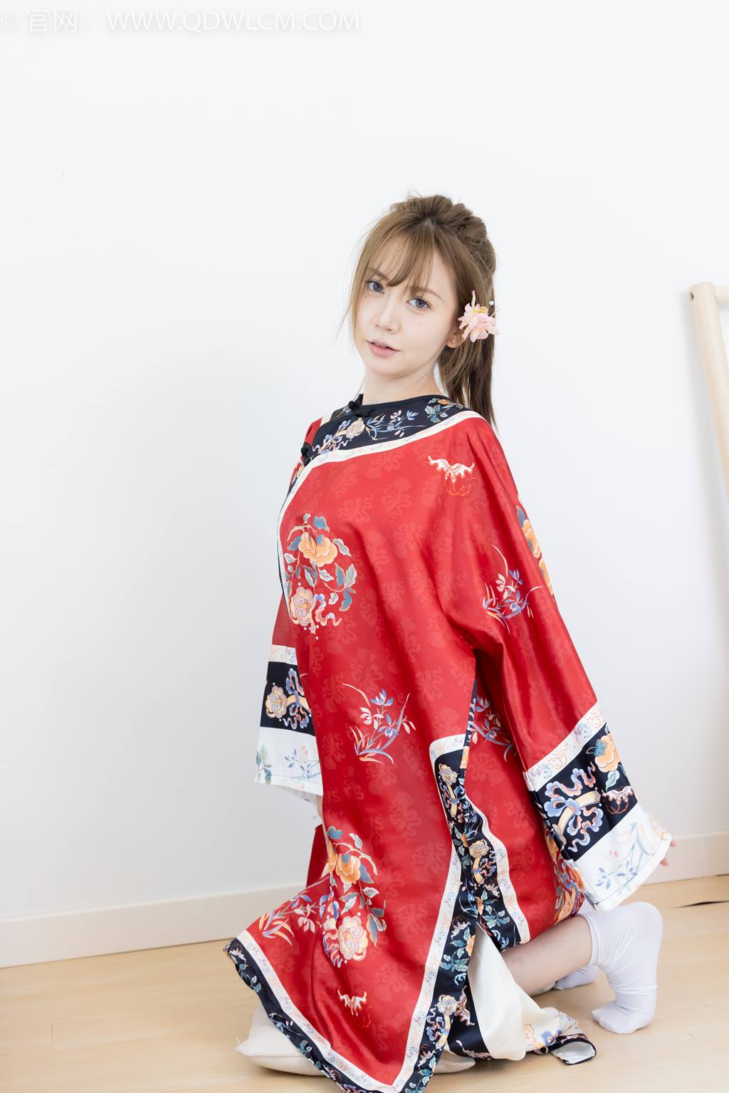 图片[6]-精选勿恋传媒 NO.2429 小曦-汉服、布鞋、足袋、白棉袜[157P]-草丛看图