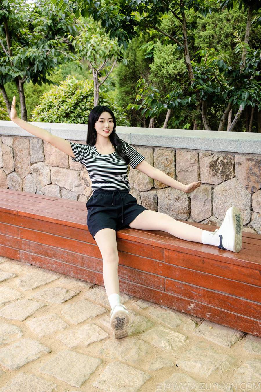 图片[8]-精选足愉心 NO.040 雅楠（搭配：体操服、白色短裙、白色棉袜、运动鞋）[80P]-草丛看图