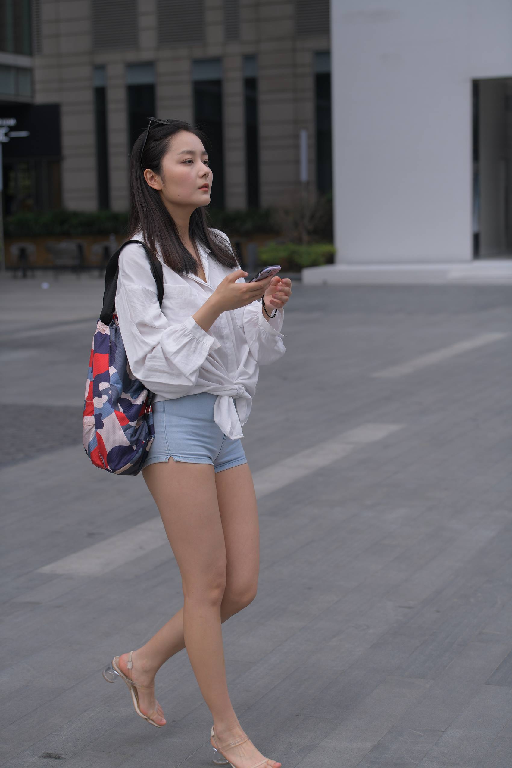 图片[8]-精选精选街拍作品 NO.1911 一始街拍作品 – 热裤美女[84P]-草丛看图