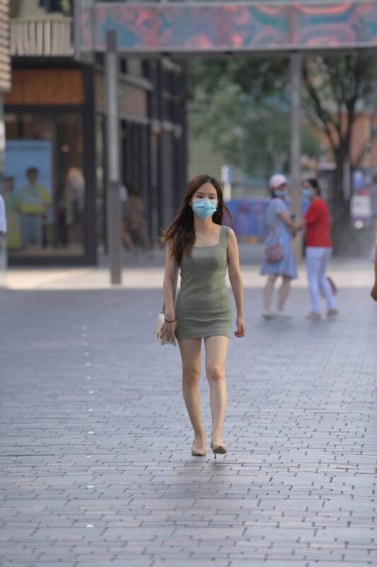 精选精选街拍作品 NO.1952 连体包臀裙妹字[73P]-草丛看图