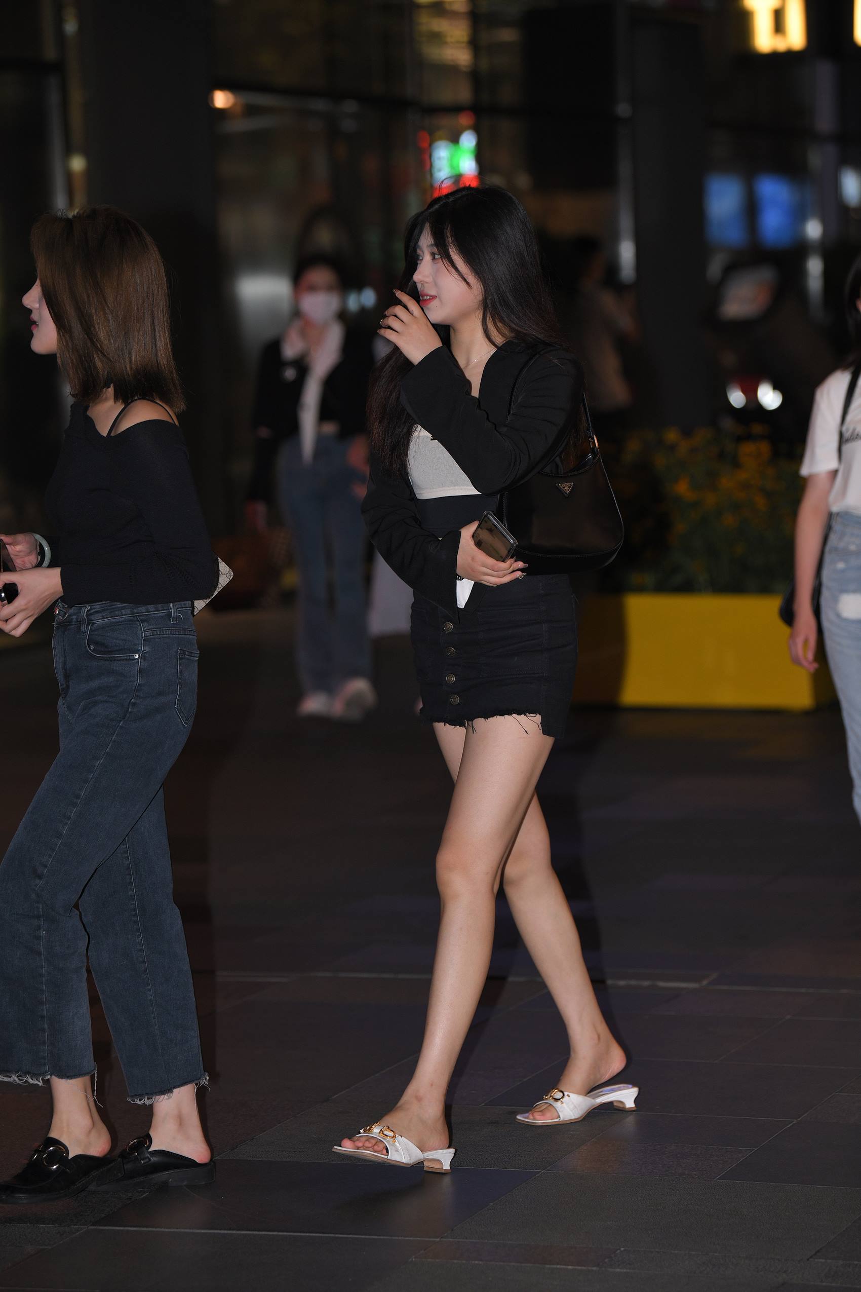 图片[3]-精选精选街拍作品 NO.1959 黑裙白凉拖街拍[80P]-草丛看图