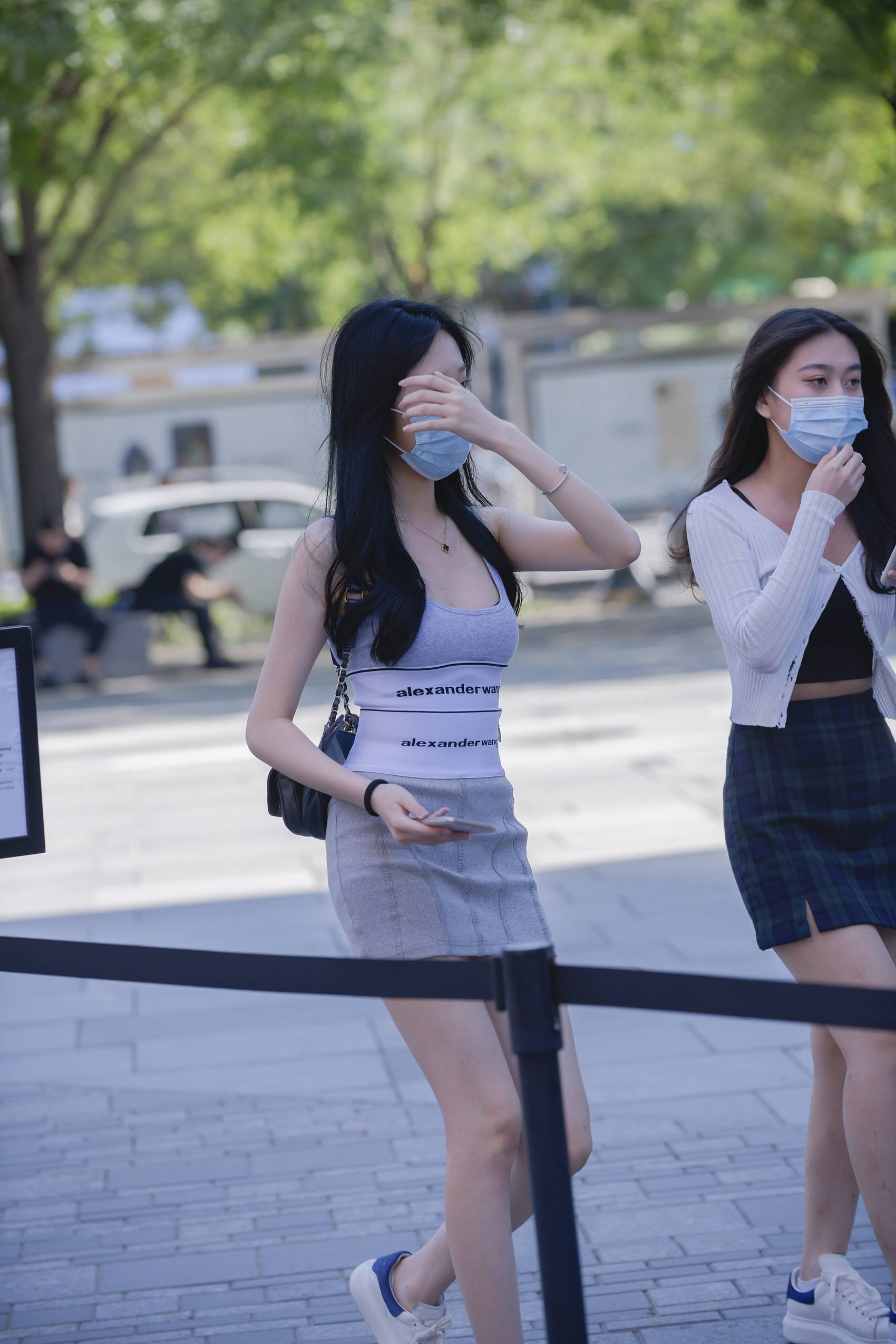 图片[3]-精选精选街拍作品 NO.1960 修身抹胸包臀裙[68P]-草丛看图