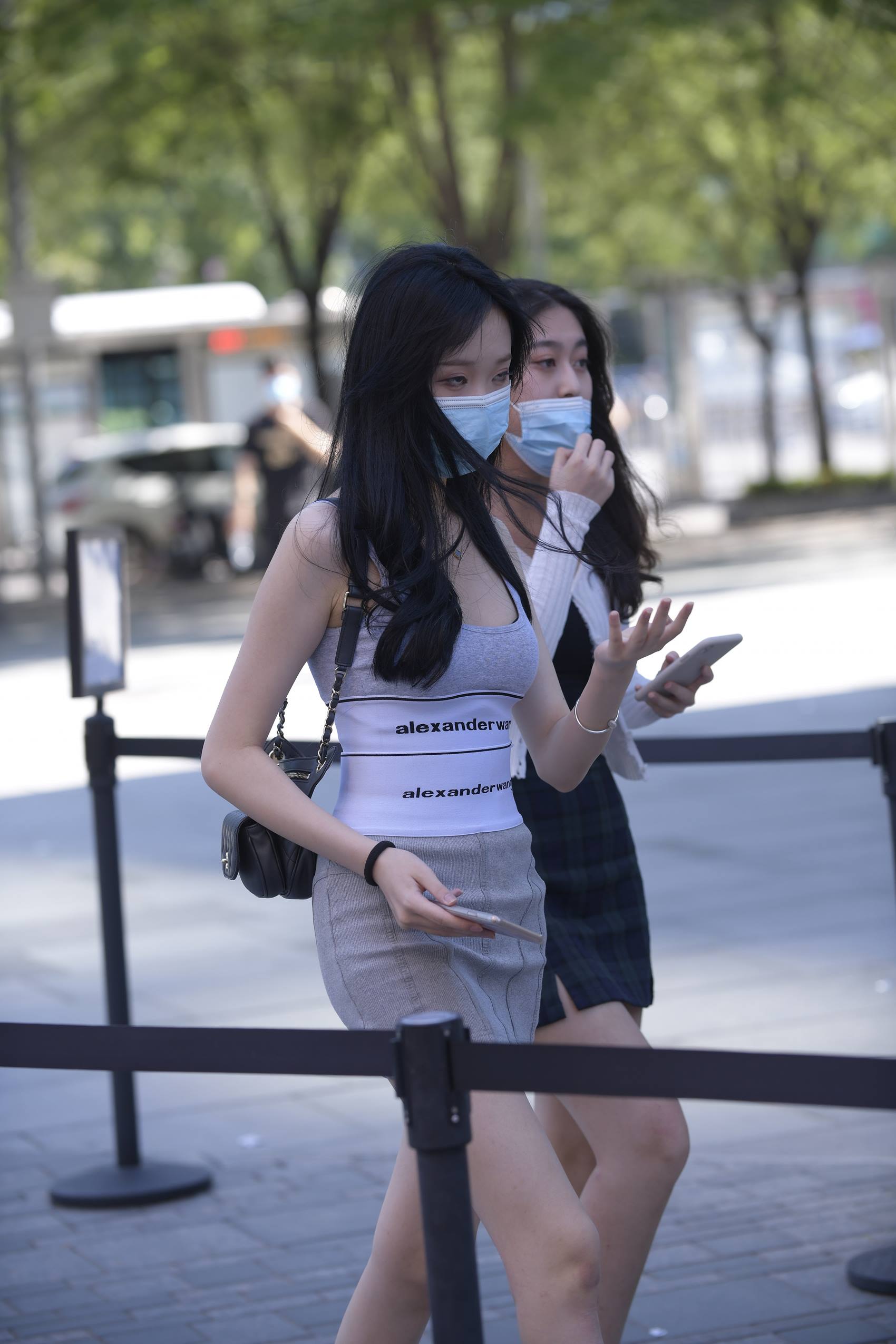 图片[5]-精选精选街拍作品 NO.1960 修身抹胸包臀裙[68P]-草丛看图