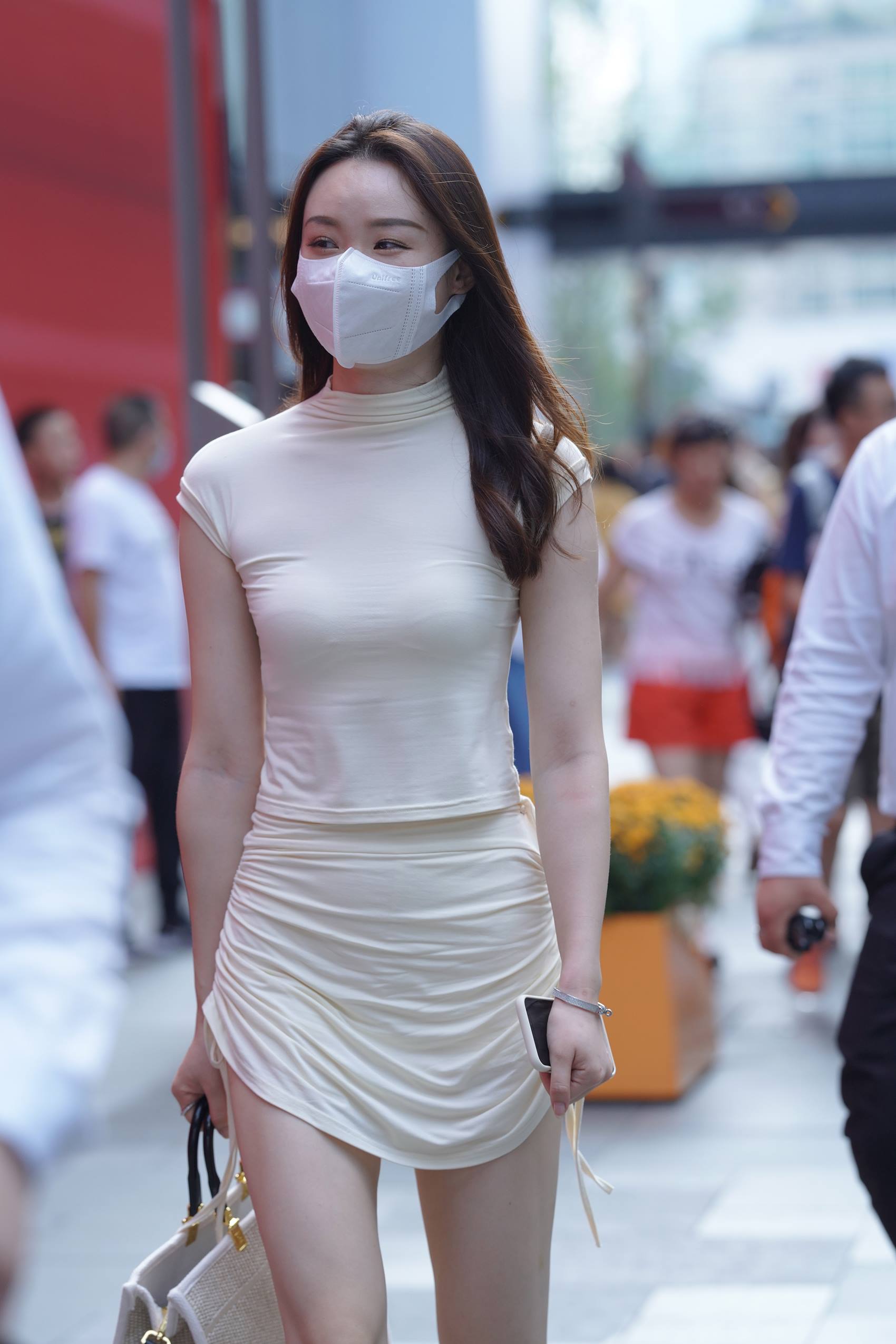 图片[5]-精选精选街拍作品 NO.1923 好白嫩啊丰臀美女[80P]-草丛看图