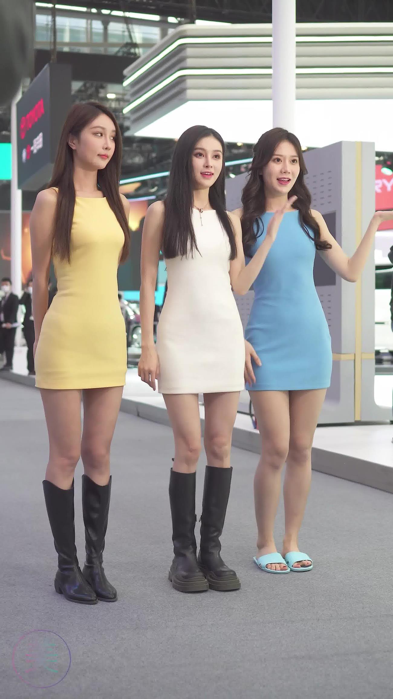 图片[5]-精选NO.0220 2021 广州车展 Racing Model 车模随拍08[20P]-草丛看图