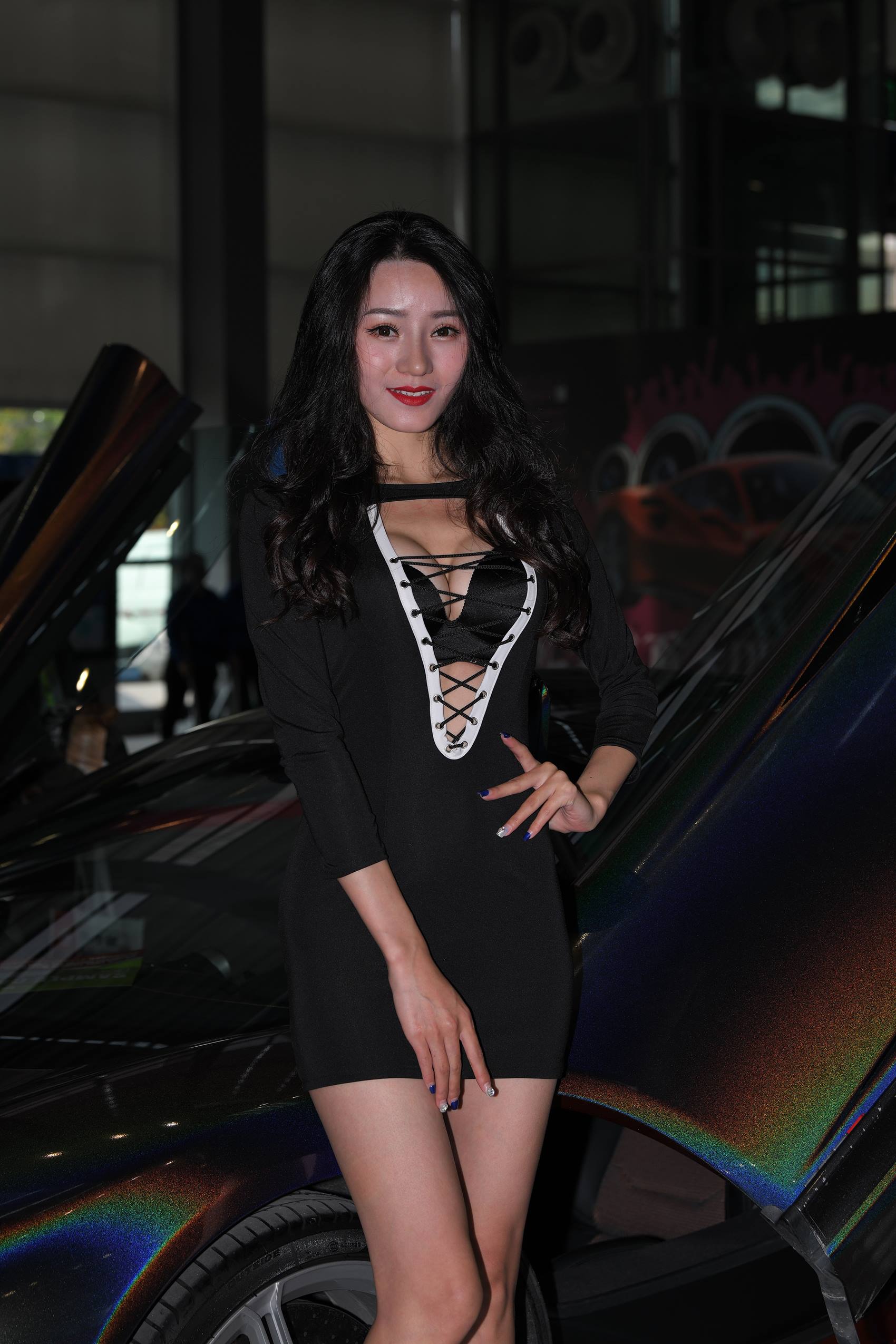 图片[8]-精选精选街拍作品 NO.1874 深V黑色包臀裙美女[56P]-草丛看图