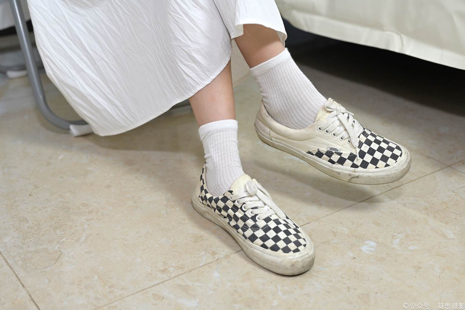 图片[2]-精选凝思摄影 NO.007 小睿-长裙、短白袜、平底鞋[133P]-草丛看图