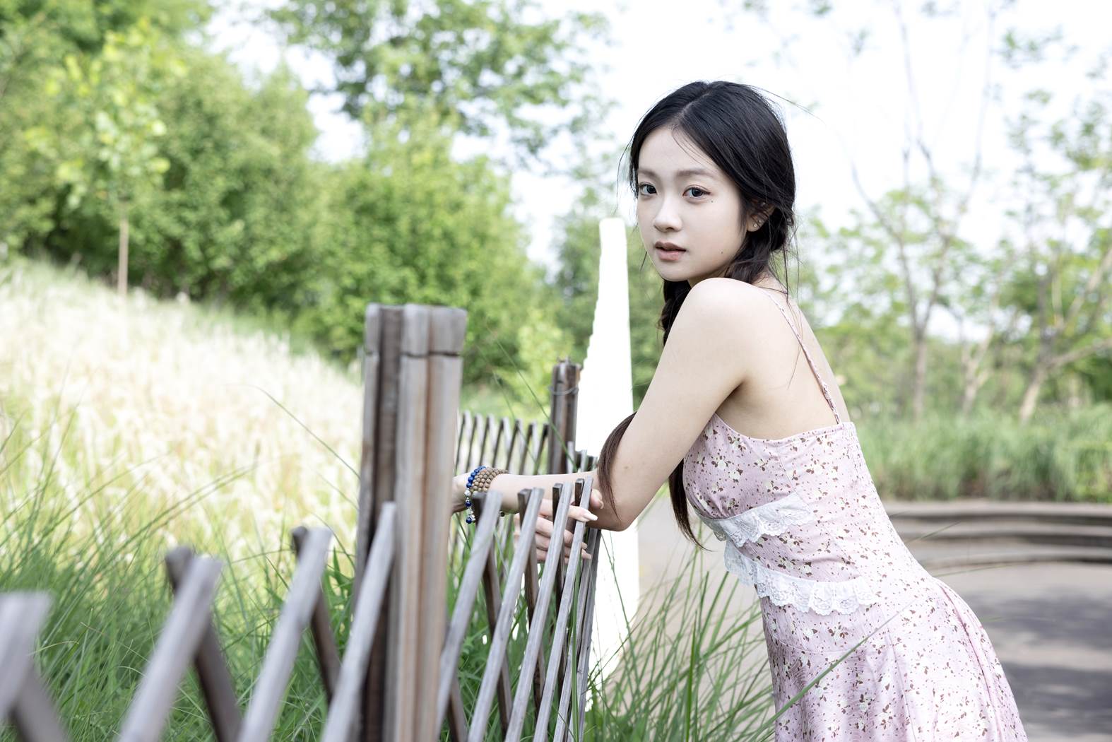 图片[2]-精选她们印象 NO.020 小鸣[91P]-草丛看图