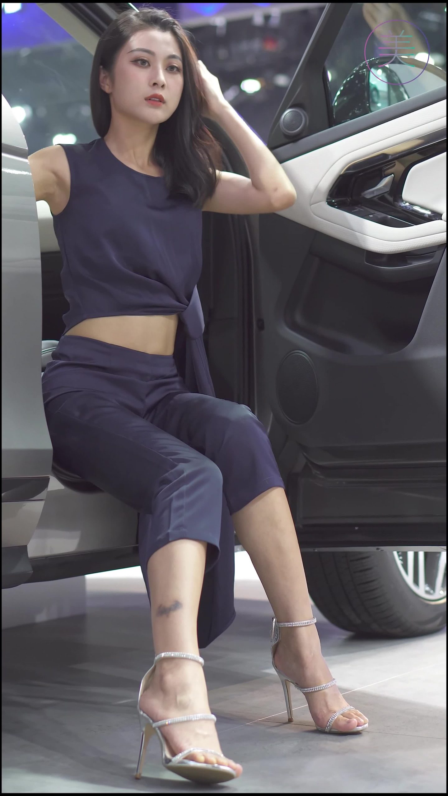 图片[2]-精选NO.0077 2021 东莞车展 Racing Model LAND ROVER车模02[30P]-草丛看图