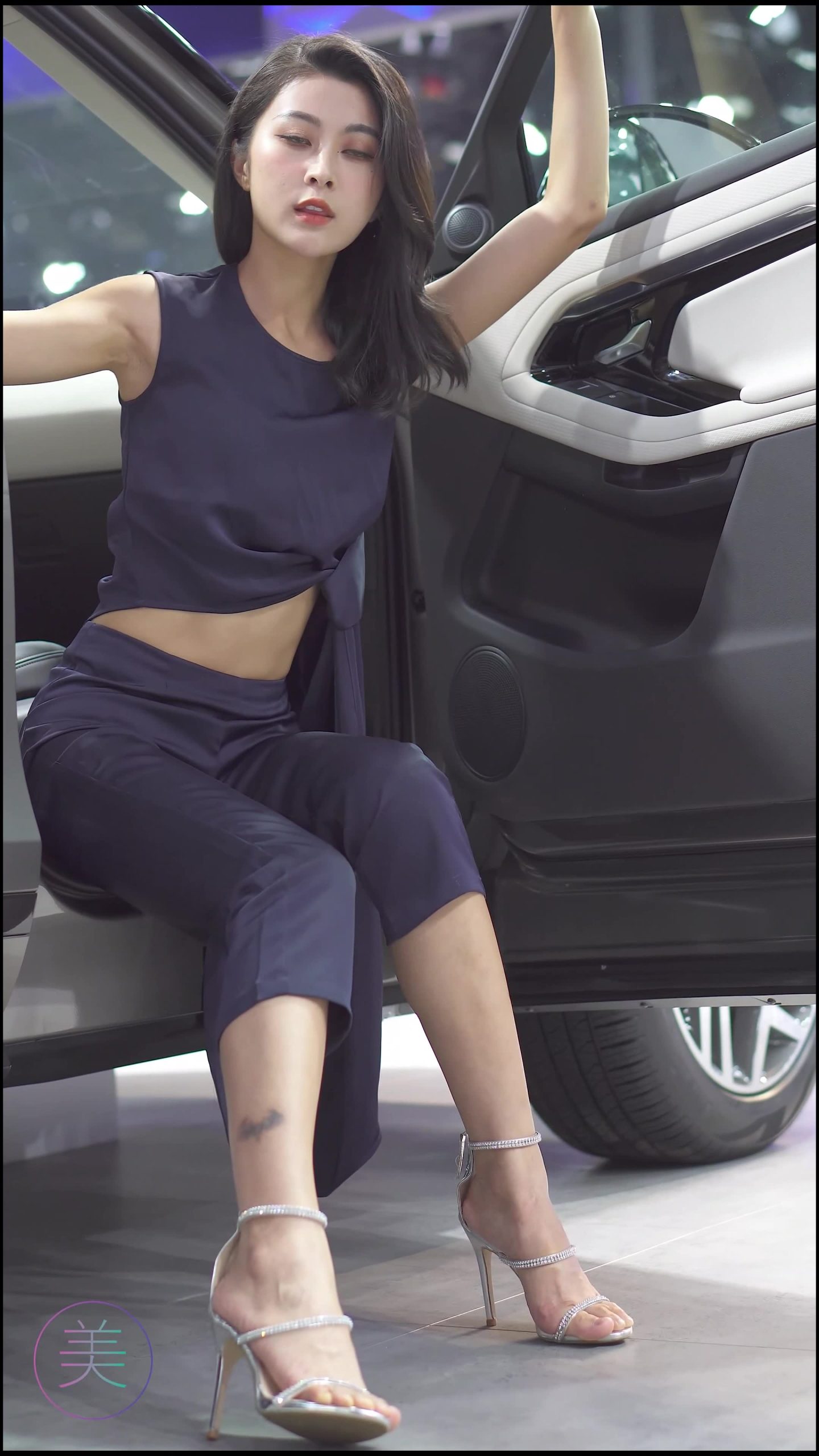 图片[1]-精选NO.0077 2021 东莞车展 Racing Model LAND ROVER车模02[30P]-草丛看图