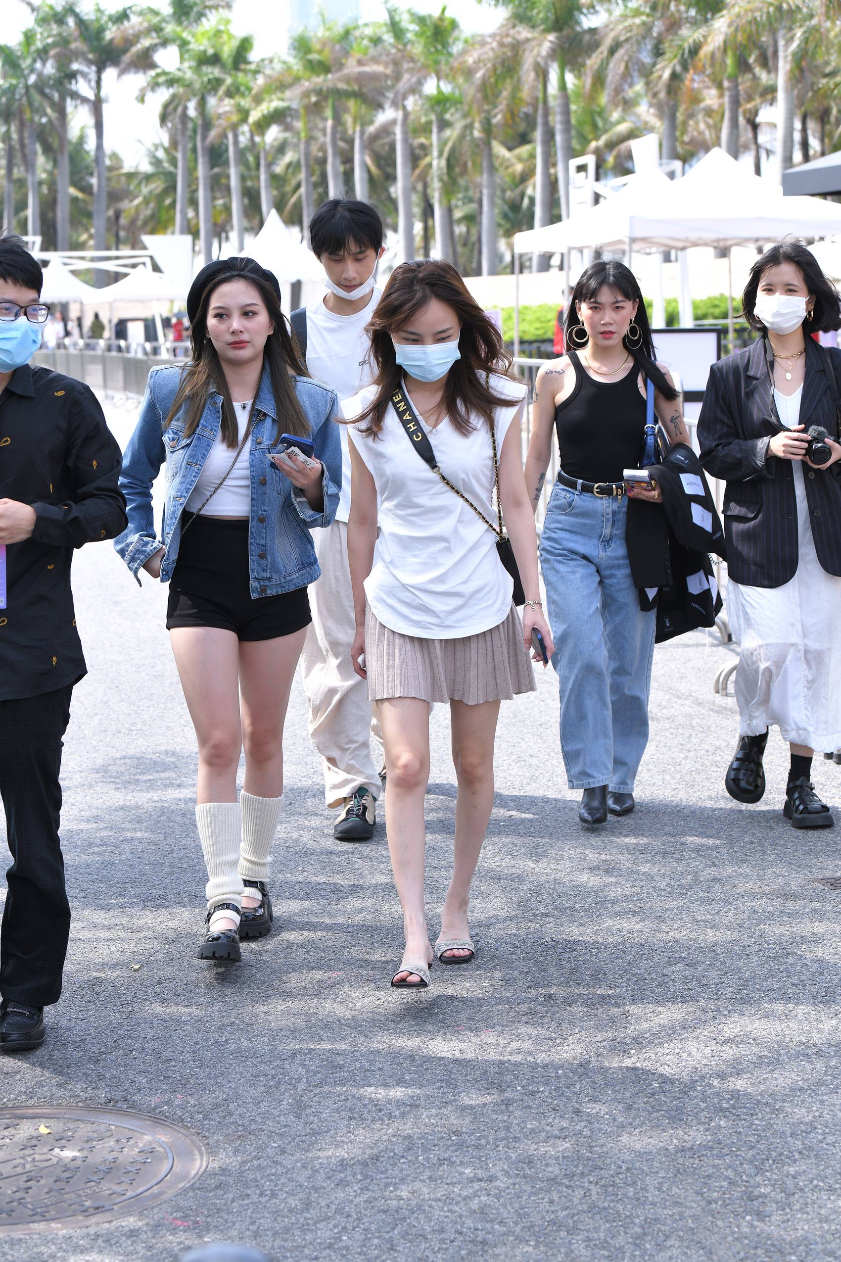 图片[4]-精选精选街拍作品 NO.1875 亚力山大王凉拖短裙[68P]-草丛看图