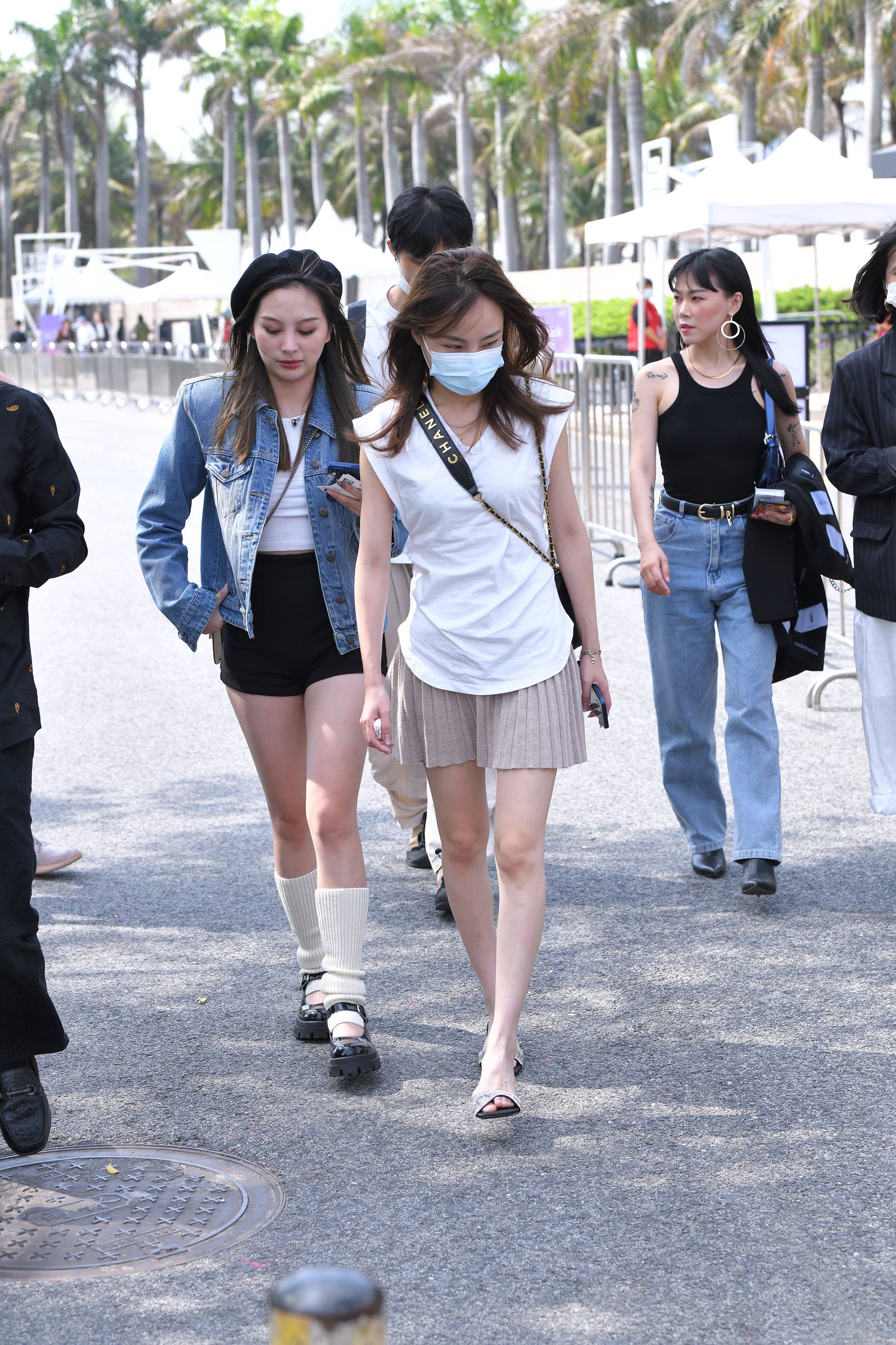 图片[7]-精选精选街拍作品 NO.1875 亚力山大王凉拖短裙[68P]-草丛看图