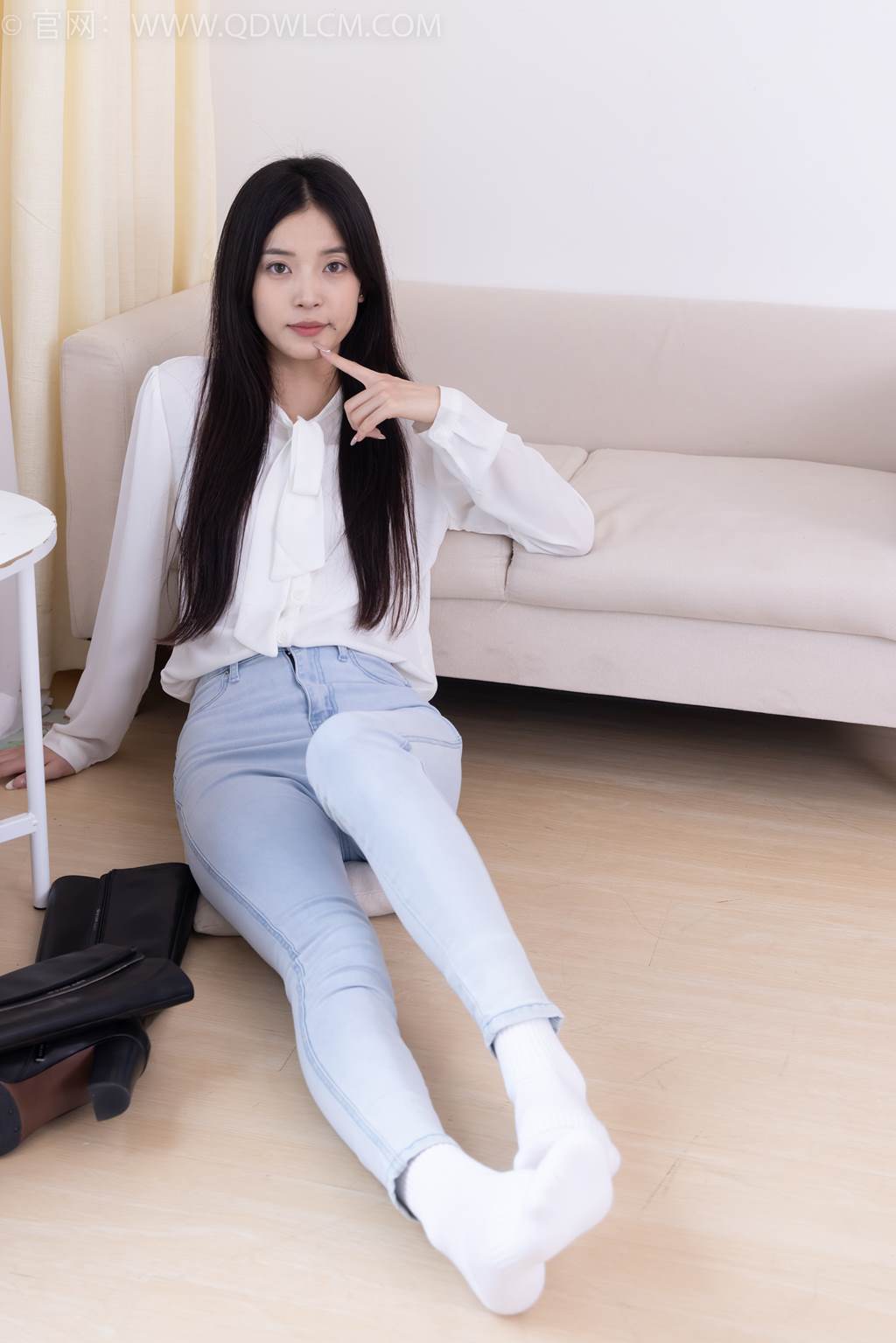 图片[8]-精选勿恋传媒 NO.2464 茯苓-长靴、白棉袜[130P]-草丛看图