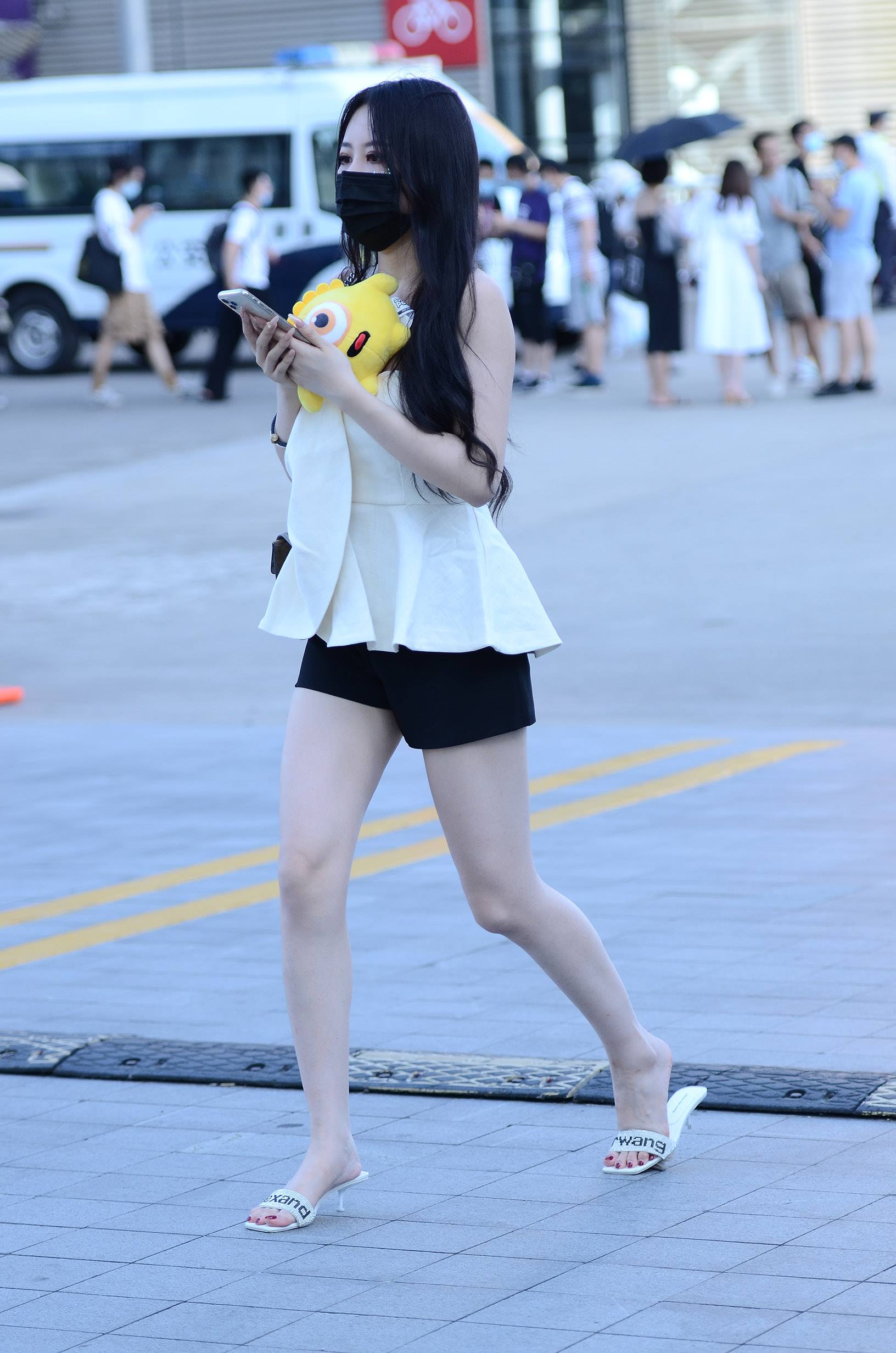 图片[8]-精选精选街拍作品 NO.1957 戴着黑色口罩的漂亮美女[35P]-草丛看图