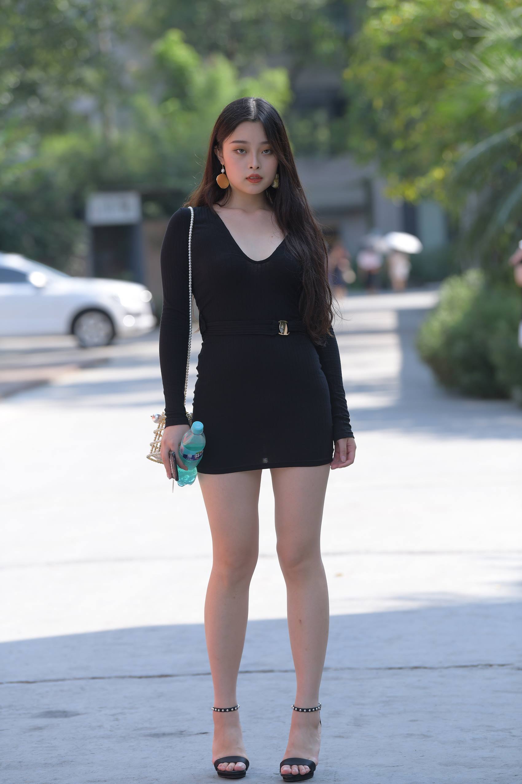 图片[4]-精选精选街拍作品 NO.1843 一始街拍作品 – 黑色仅身裙美女[64P]-草丛看图