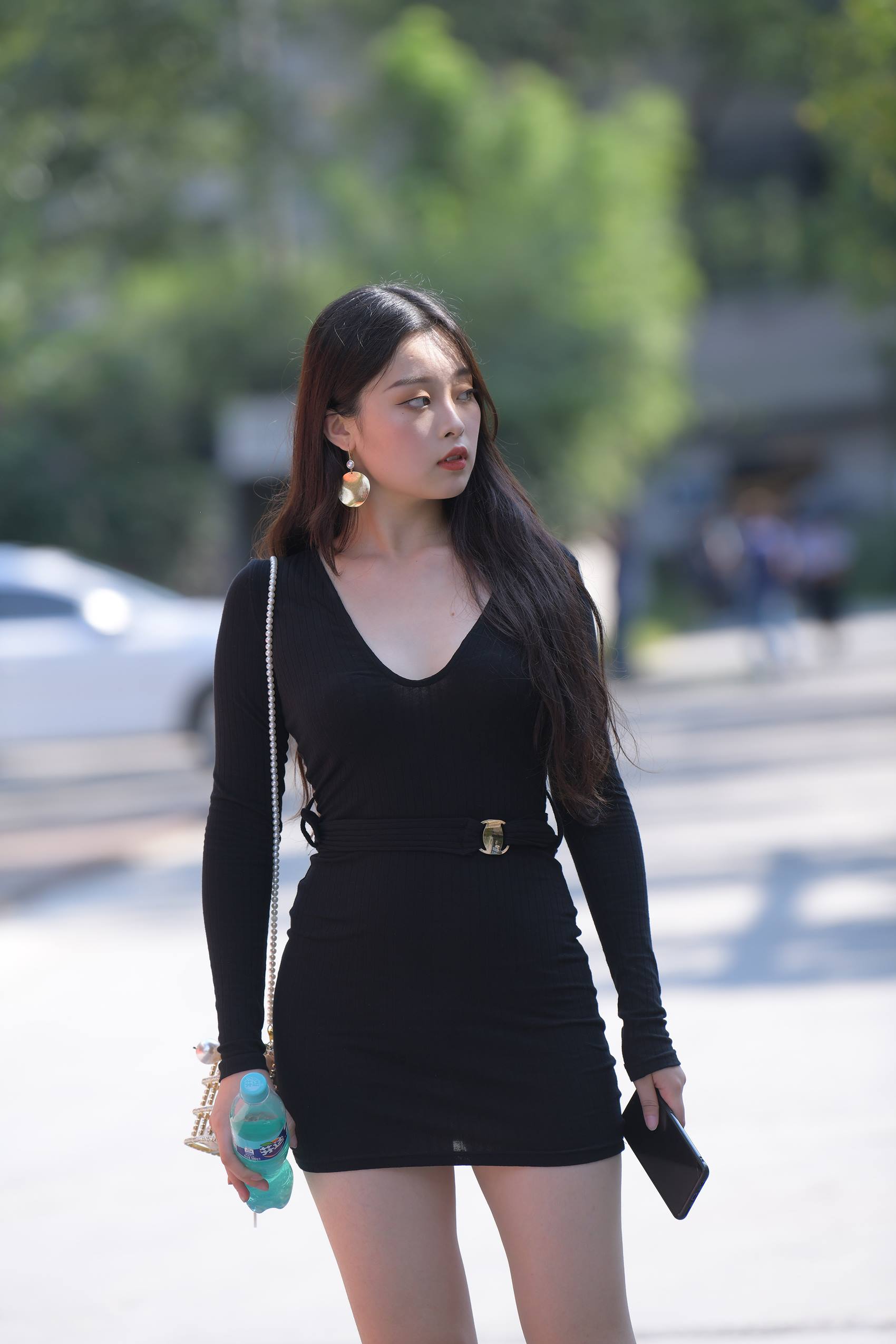 图片[1]-精选精选街拍作品 NO.1843 一始街拍作品 – 黑色仅身裙美女[64P]-草丛看图