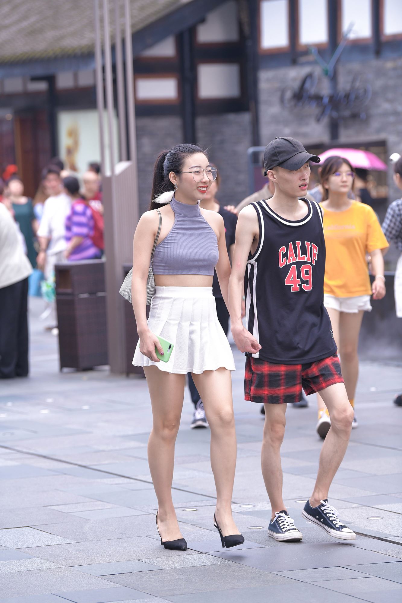 图片[4]-精选精选街拍作品 1642 摄神街拍作品 – 女友，羡慕啊这样穿[30P]-草丛看图