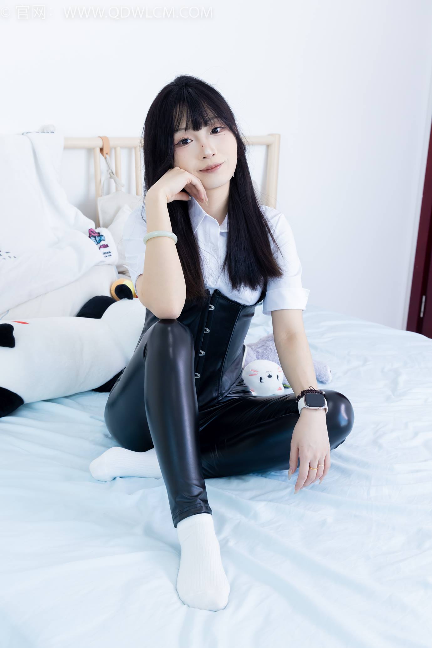 图片[8]-精选勿恋传媒 NO.2289 嘟嘟-长靴、高跟凉鞋、白棉袜、裸足[172P]-草丛看图