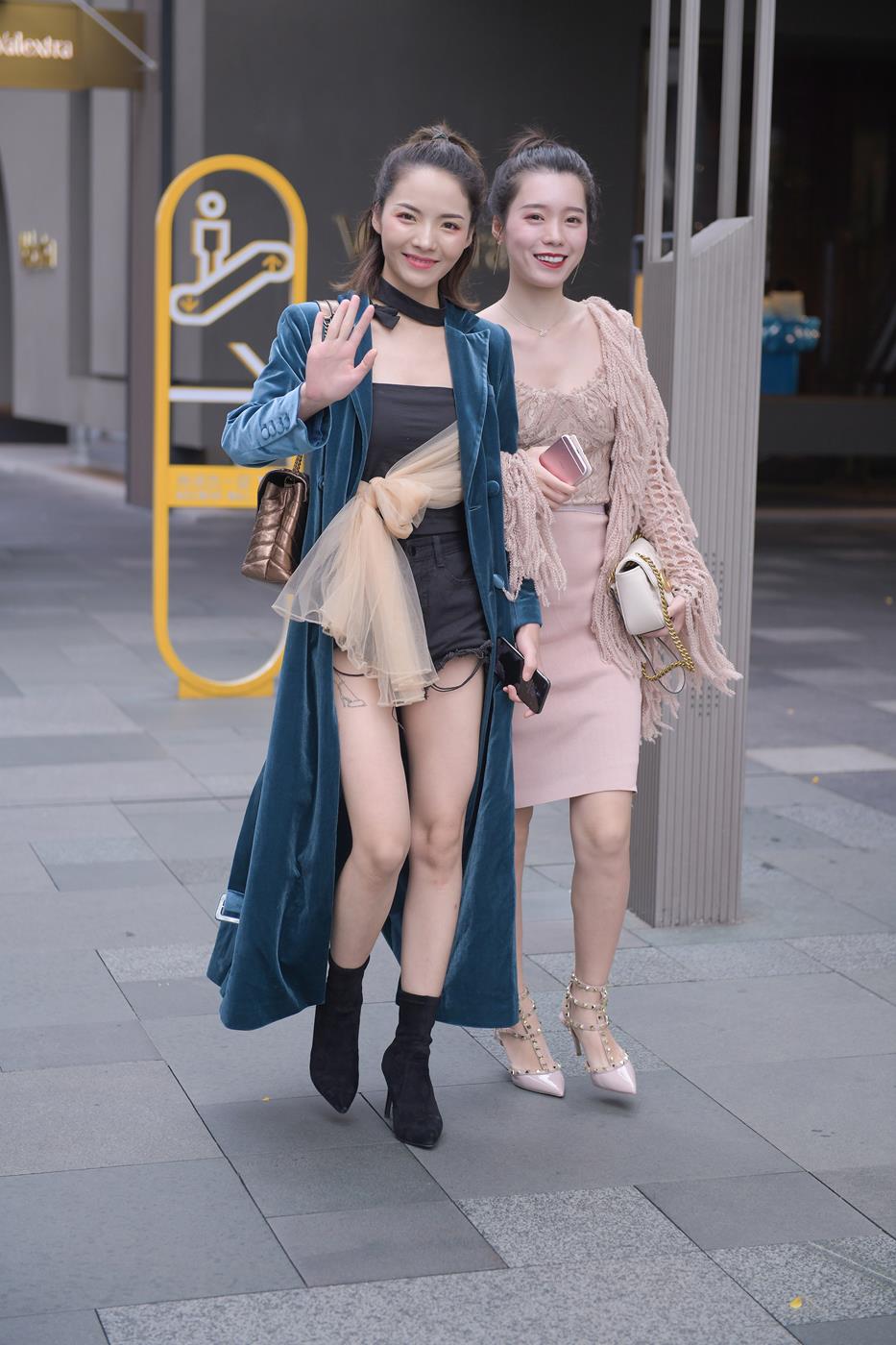 图片[4]-精选街拍作品 NO.1587 摄神街拍作品 – 两大小仙女[84P]-草丛看图