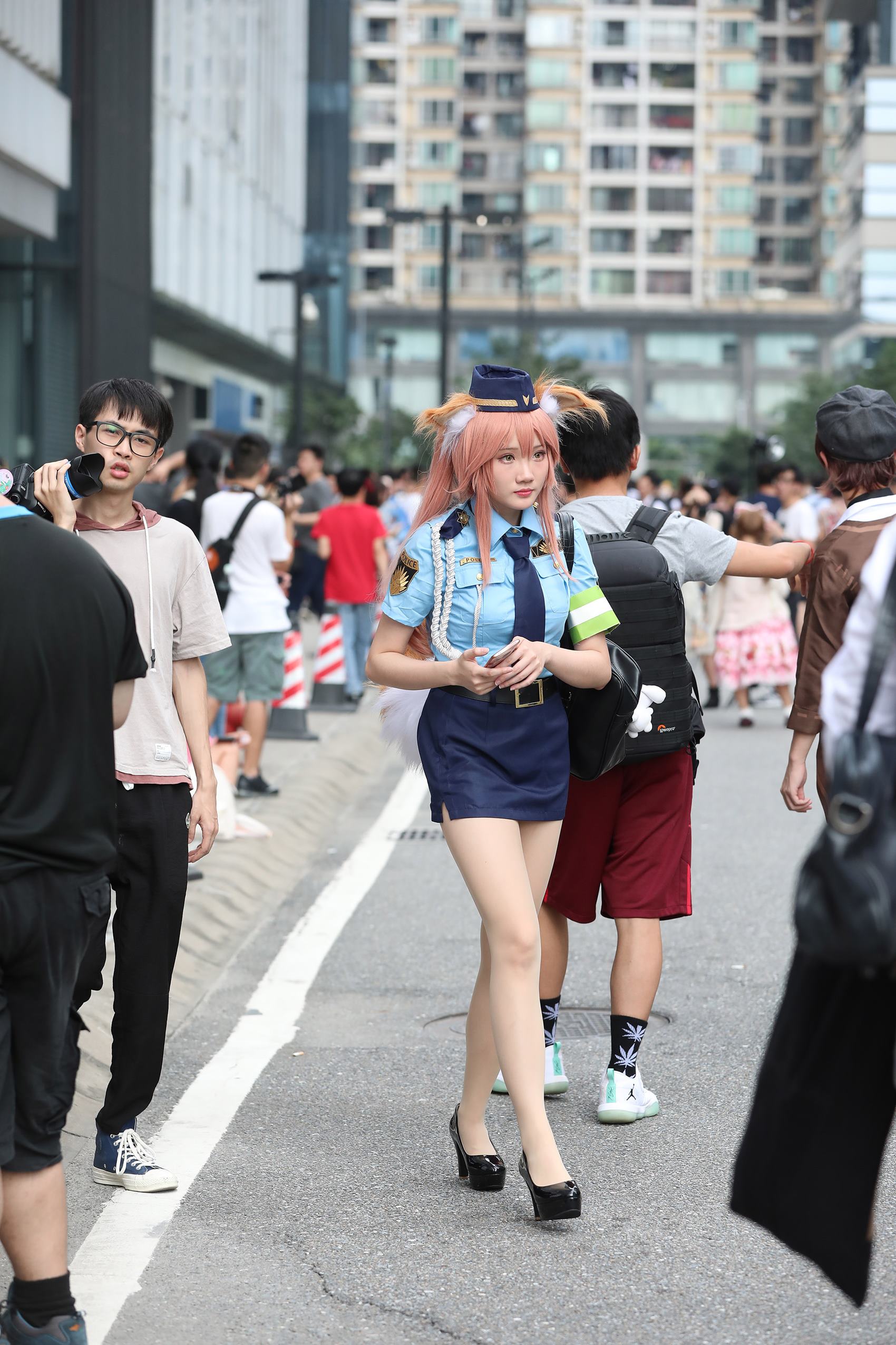 图片[3]-精选精选街拍作品 NO.1721 辉辉街拍作品 – 极品肉丝美腿狐狸jingguan[72P]-草丛看图