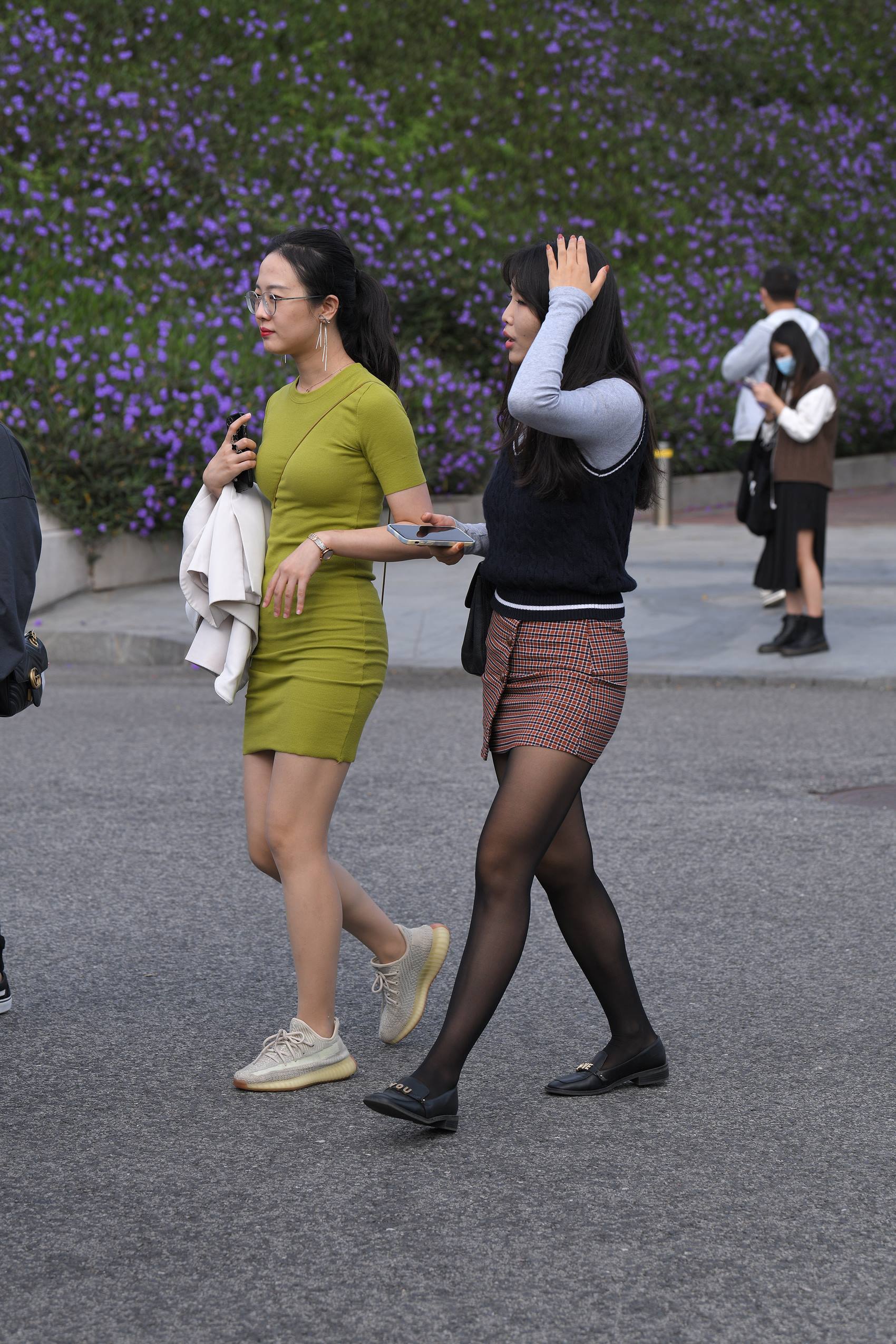 图片[2]-精选精选街拍作品 NO.1858 绿裙肉丝黑丝[96P]-草丛看图