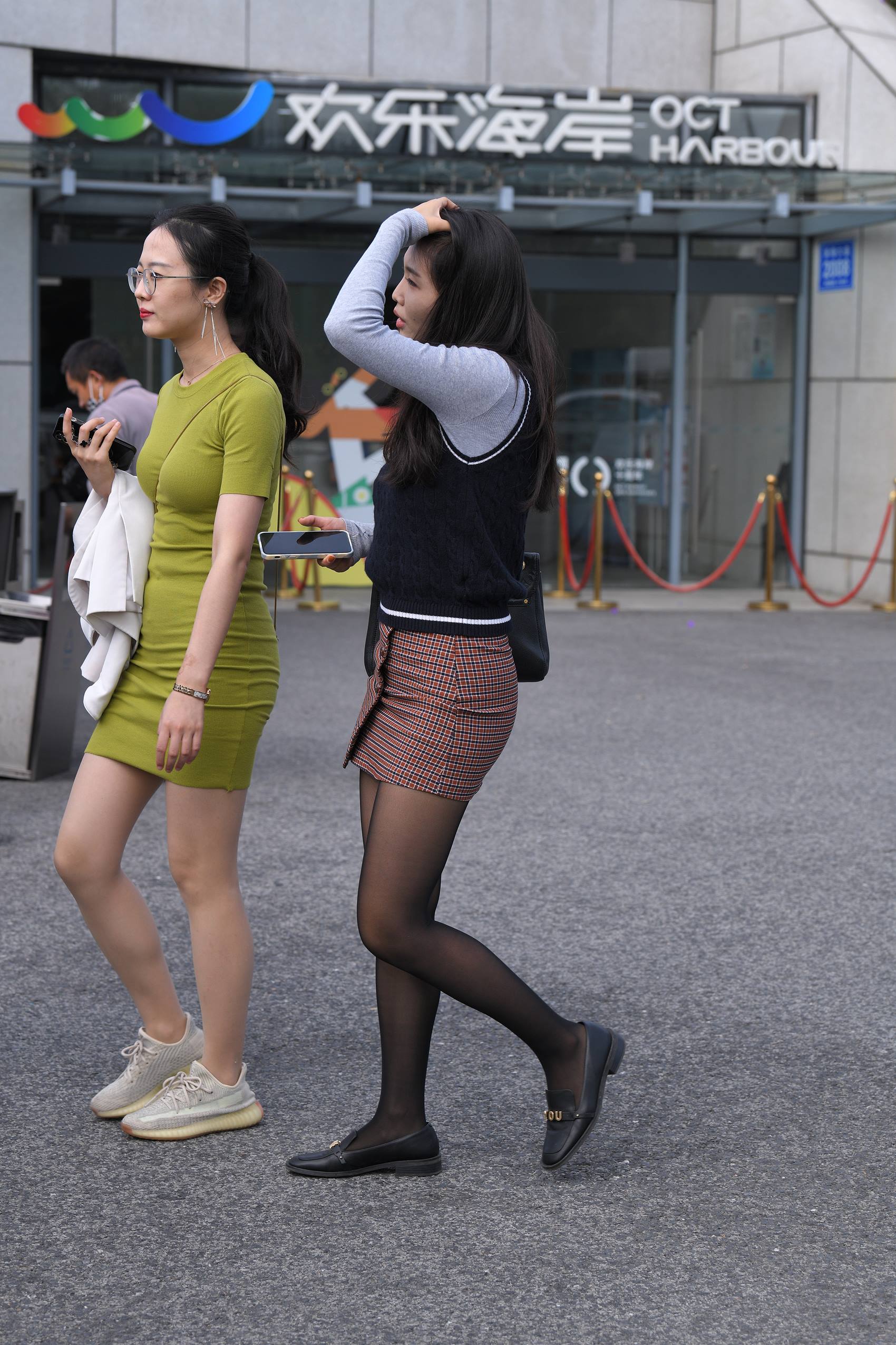 图片[8]-精选精选街拍作品 NO.1858 绿裙肉丝黑丝[96P]-草丛看图