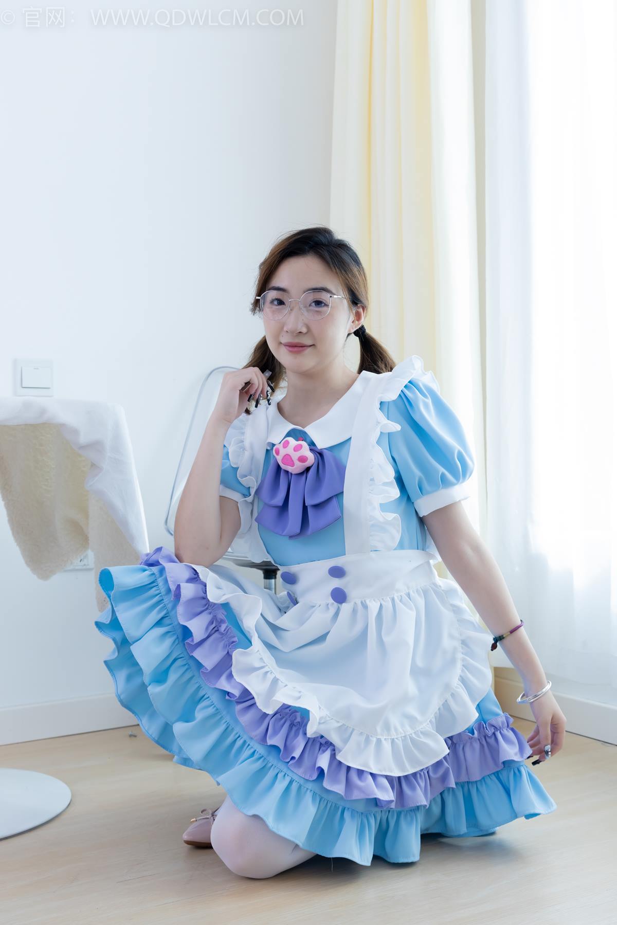 图片[1]-精选勿恋传媒 NO.2359 恬恬-女仆装、平底鞋、厚白丝、老头乐挠脚剧情[125P]-草丛看图