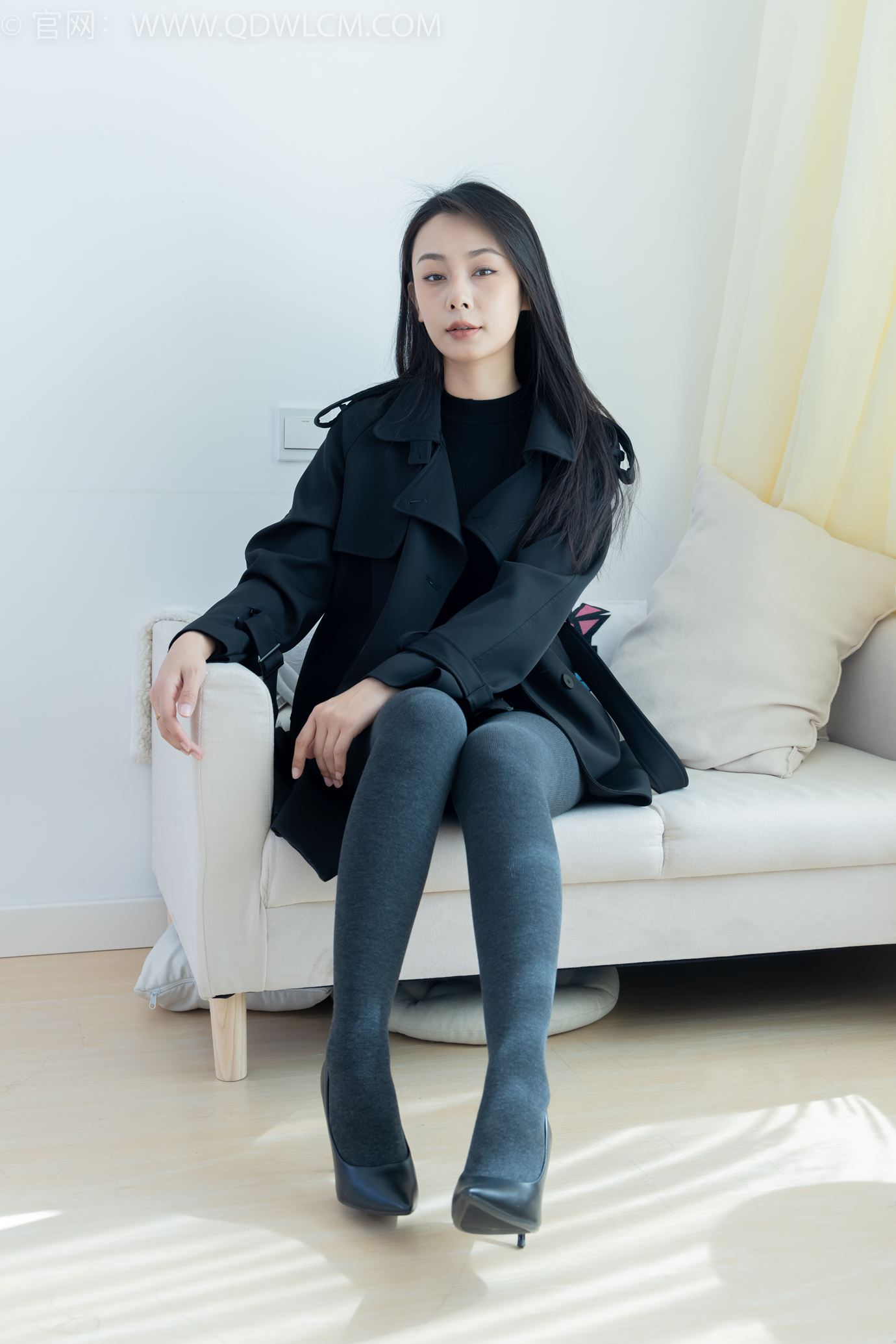 图片[3]-精选勿恋传媒 NO.2313 岚岚-高跟鞋、厚灰丝[140P]-草丛看图