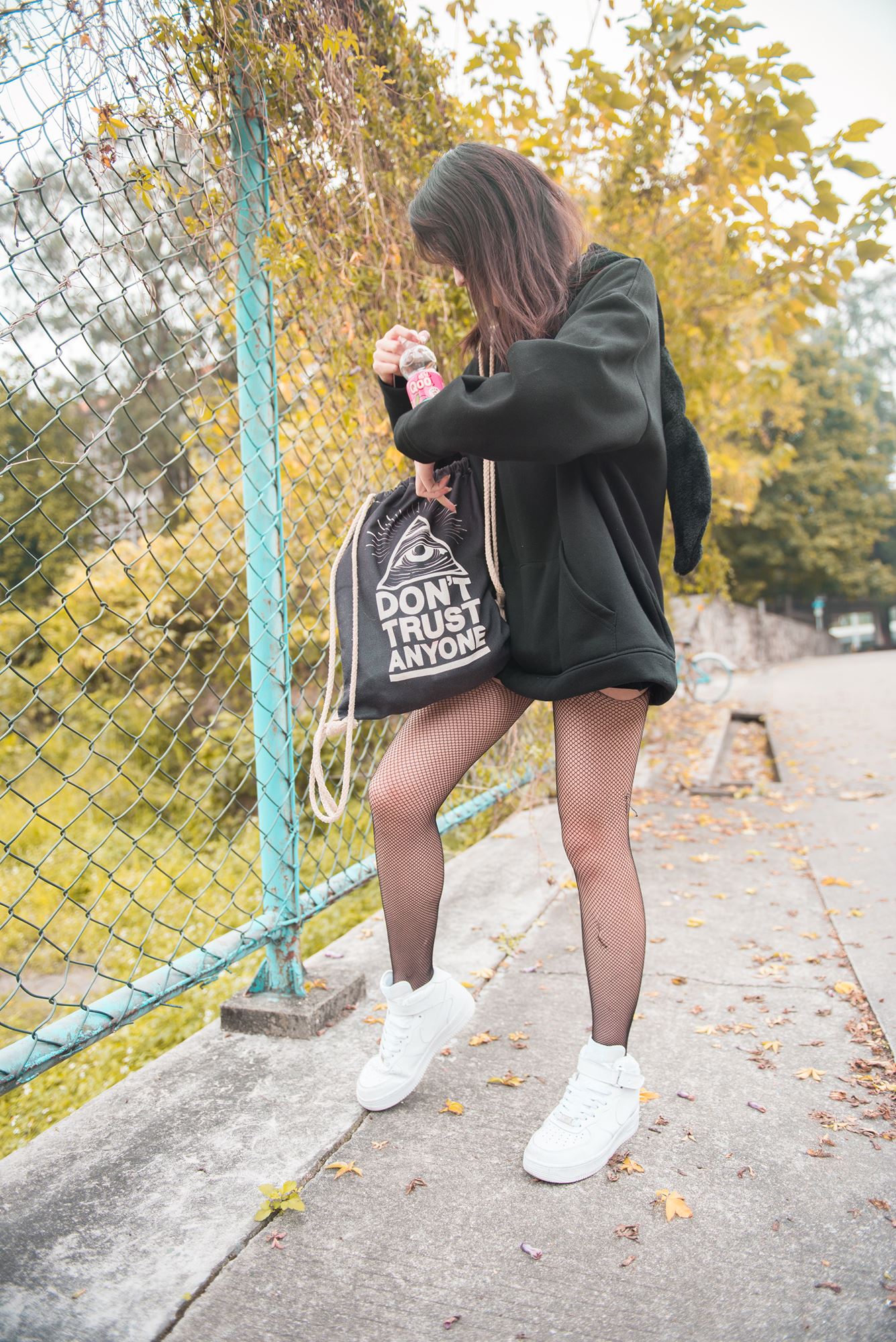 图片[2]-精选精选街拍作品 NO.1685 小透明DK街拍作品 – 好奇心重的往袜少女[88P]-草丛看图