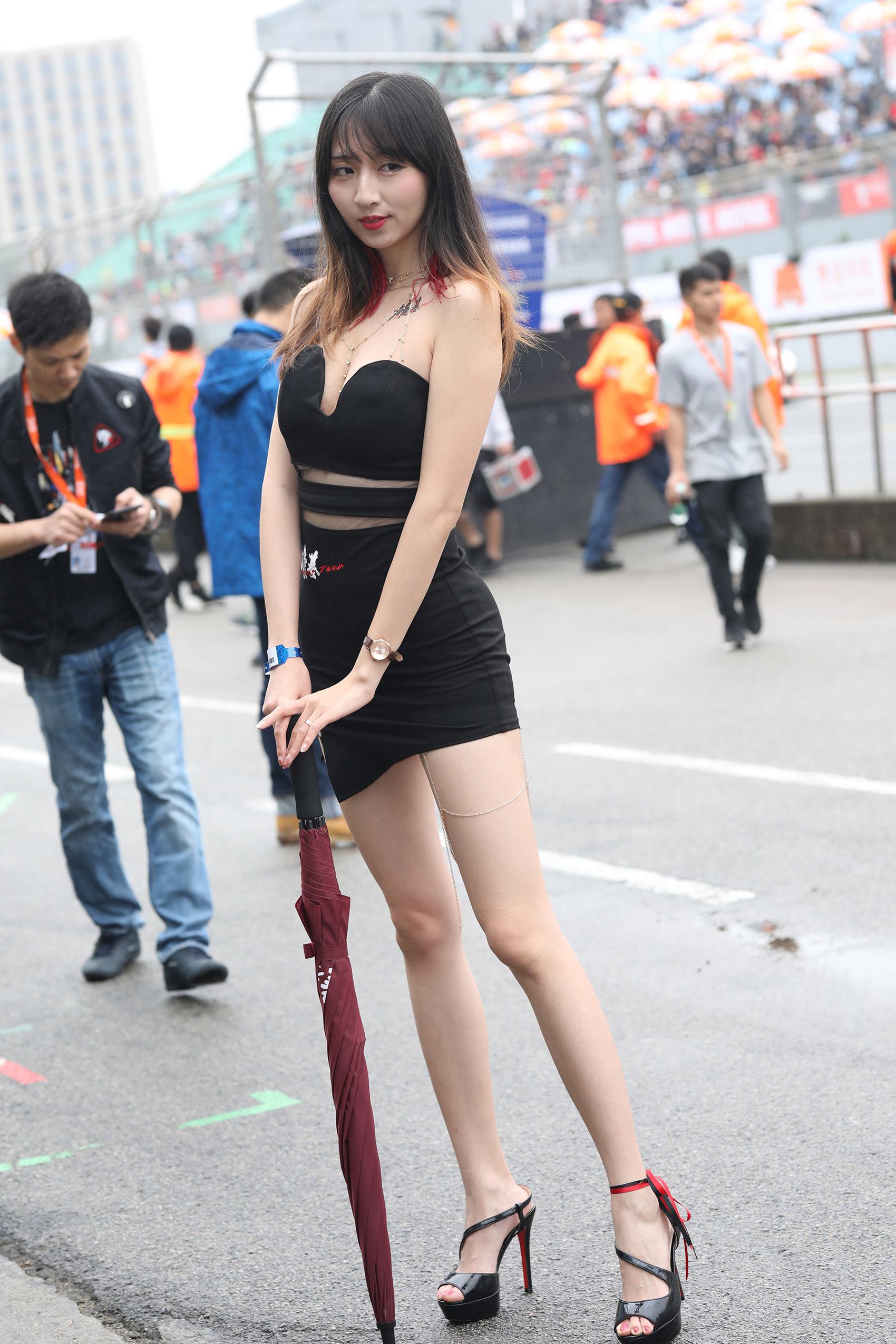 图片[4]-精选街拍作品 NO.1750 Kol街拍作品 – 极品美腿玩几年[56P]-草丛看图