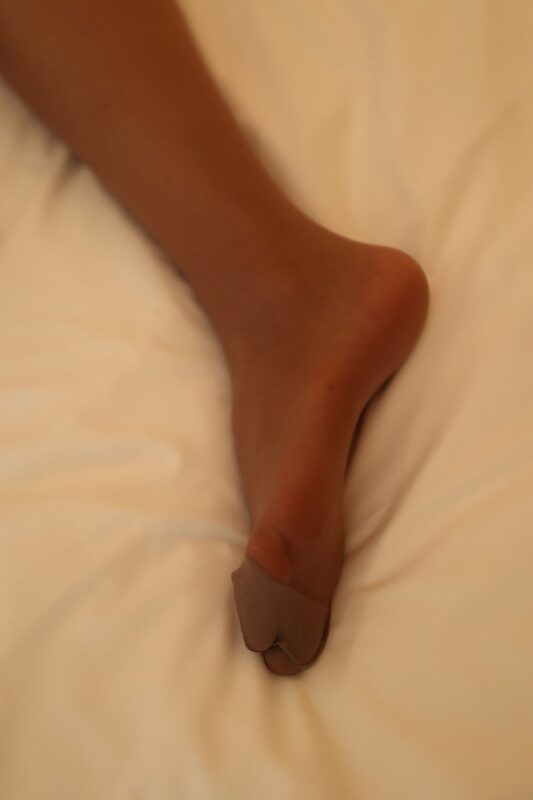 精选精选街拍作品 NO.1712 小S街拍作品 – 至服丝袜终结版[96P]-草丛看图