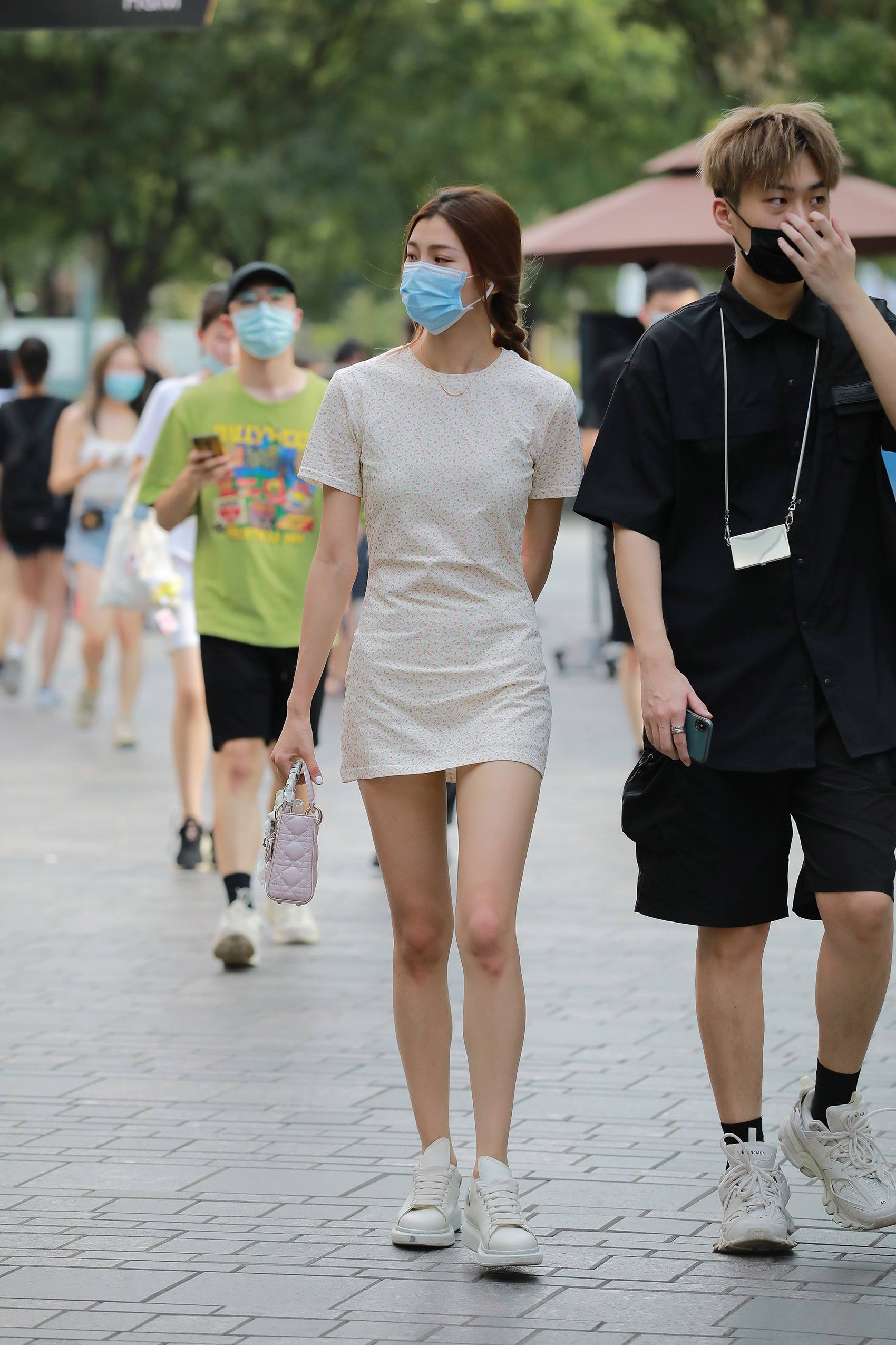 图片[3]-精选精选街拍作品 NO.1848 街拍逛街的美女[72P]-草丛看图