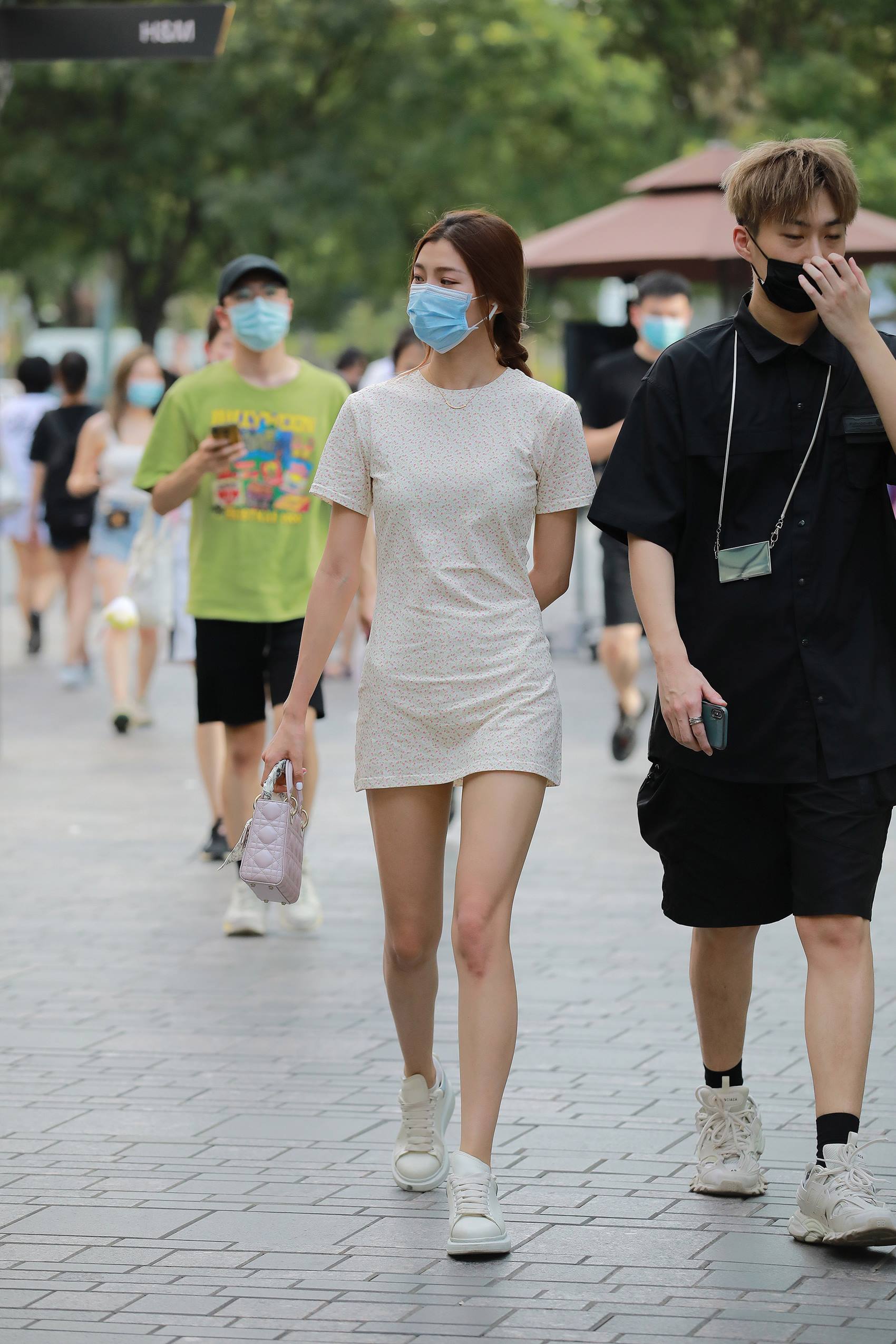 图片[5]-精选精选街拍作品 NO.1848 街拍逛街的美女[72P]-草丛看图